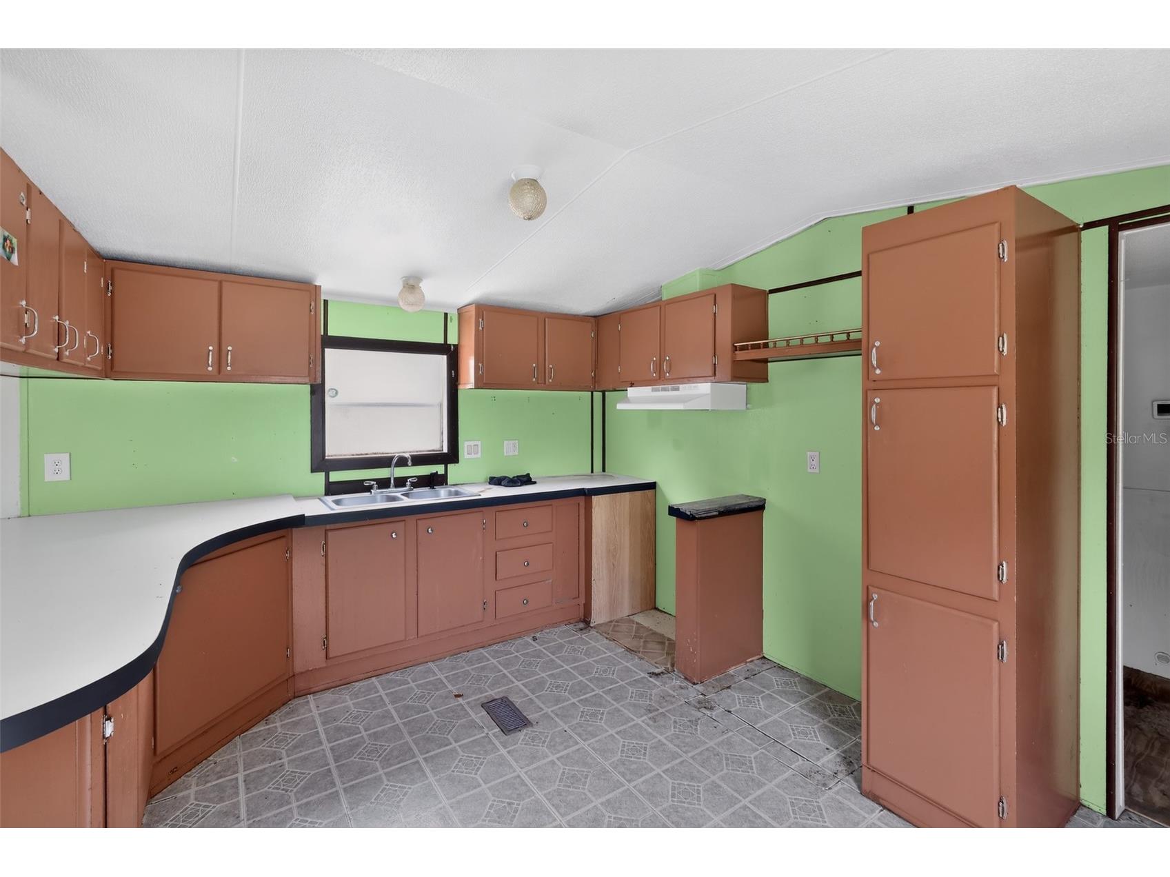 622 Caswell Road Defuniak Springs FL 32433 TB8525783 image8