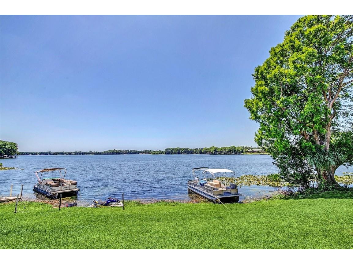 622 Desoto Drive Casselberry FL 32707 - LAKE HOWELL O6108434 image1