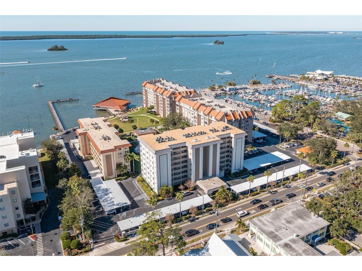 622 Edgewater Drive #322 Dunedin FL 34698 - ST JOSEPH SOUND U8186167 image1