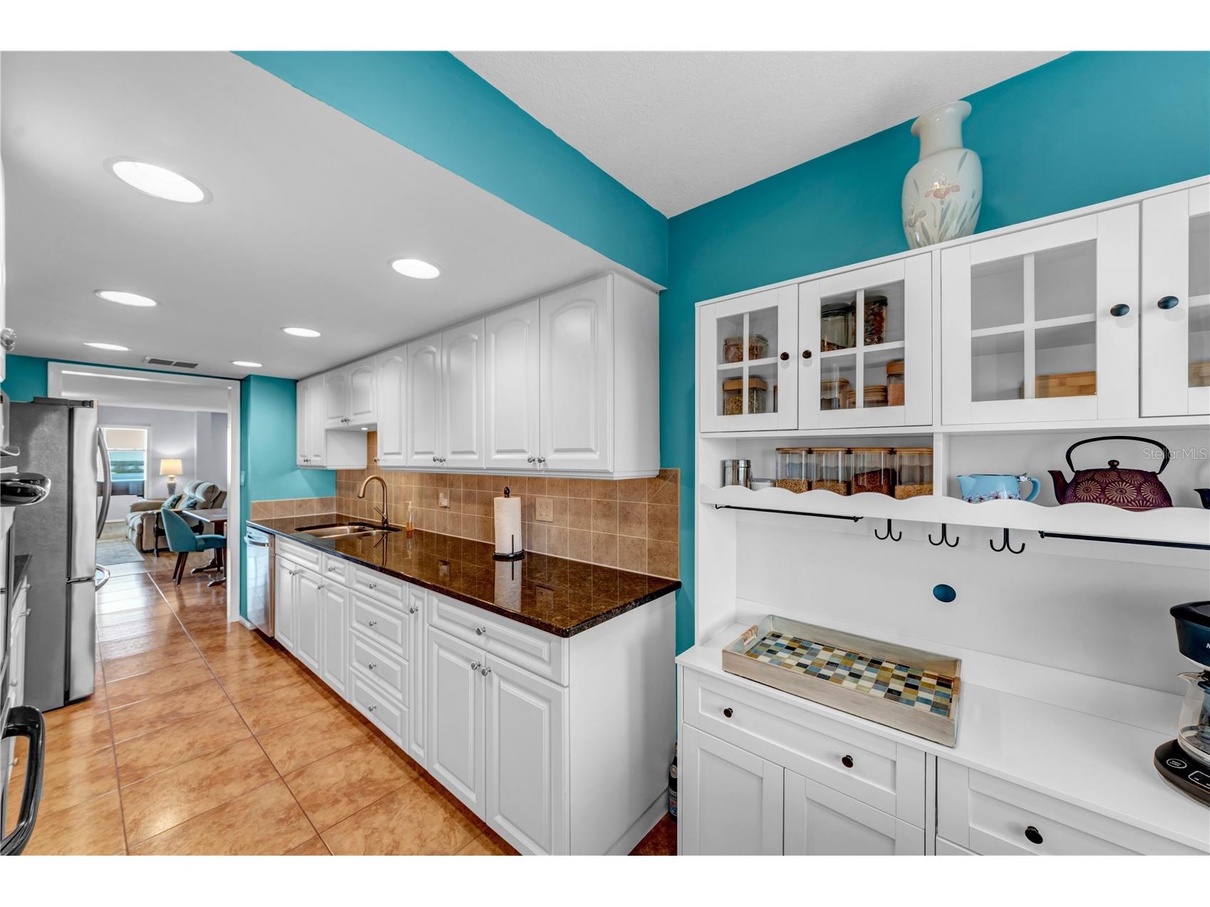 622 Edgewater Drive #823 Dunedin FL 34698 - JOSEPHS SOUND / GULF / OCEAN TB8518140 image14