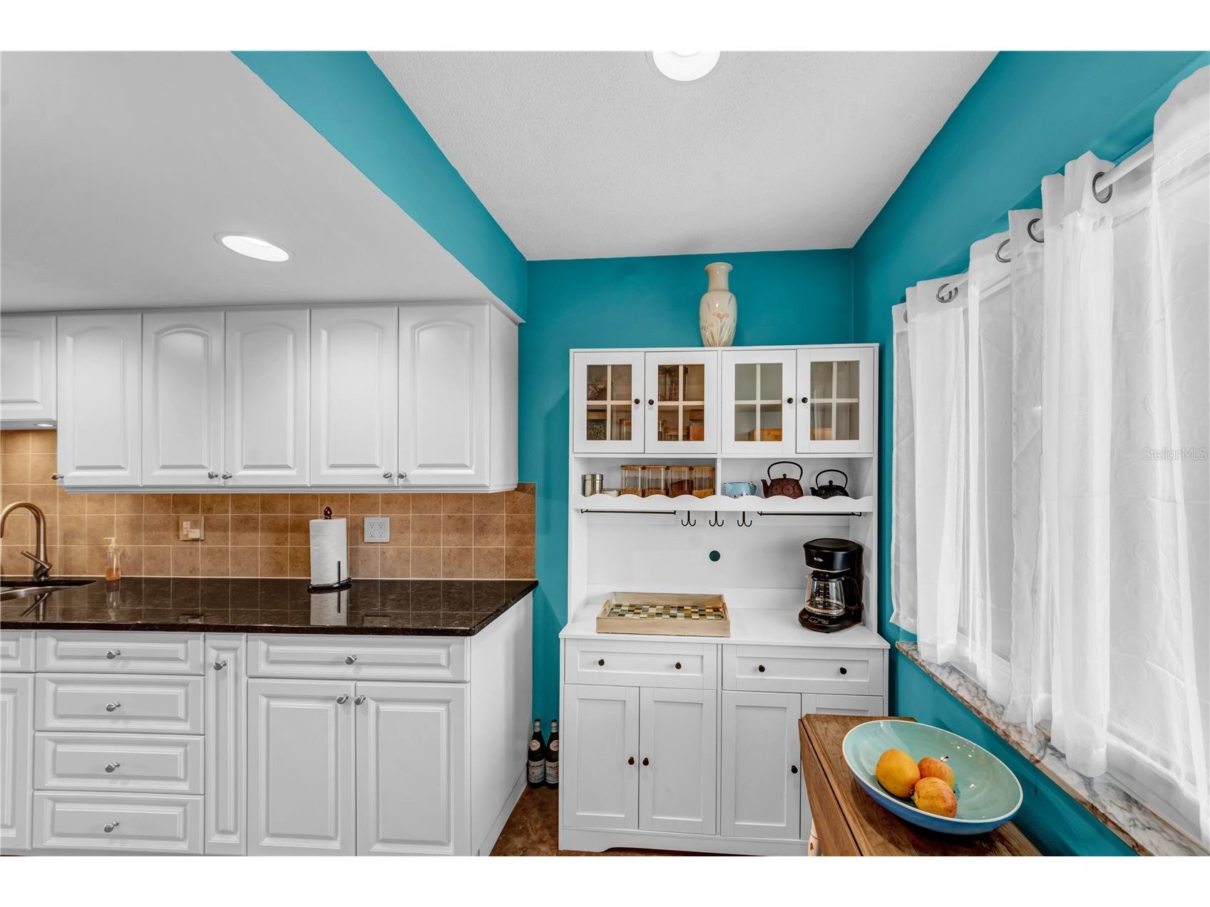 622 Edgewater Drive #823 Dunedin FL 34698 - JOSEPHS SOUND / GULF / OCEAN TB8518140 image17