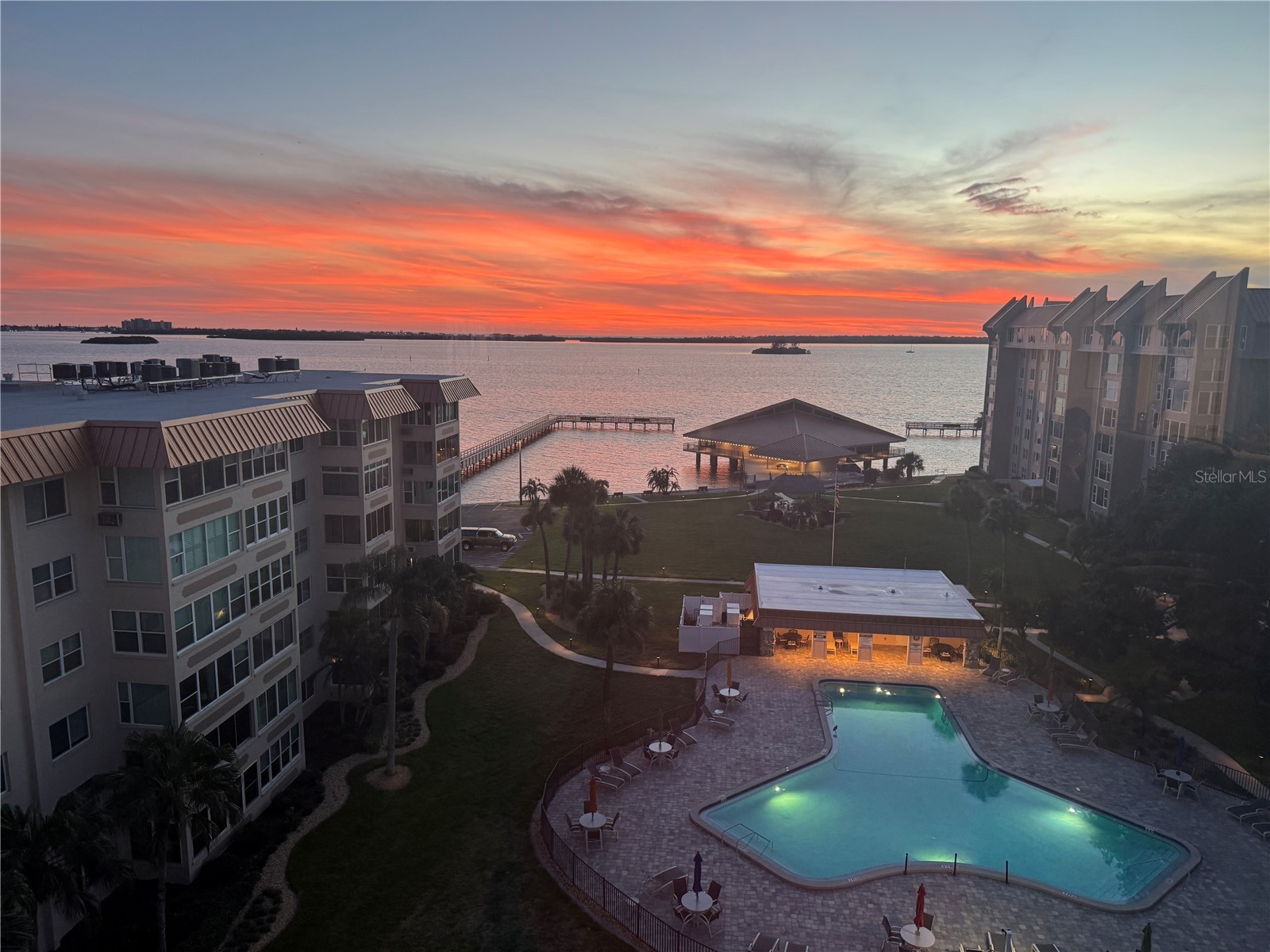 622 Edgewater Drive #823 Dunedin FL 34698 - JOSEPHS SOUND / GULF / OCEAN TB8518140 image2