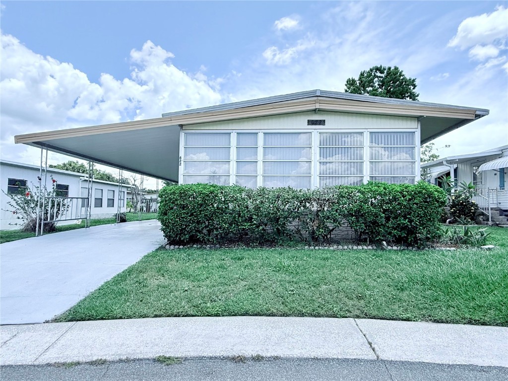 622 Elizabeth Lane Lakeland FL 33809 - LAKE GIBSON L4953994 image1