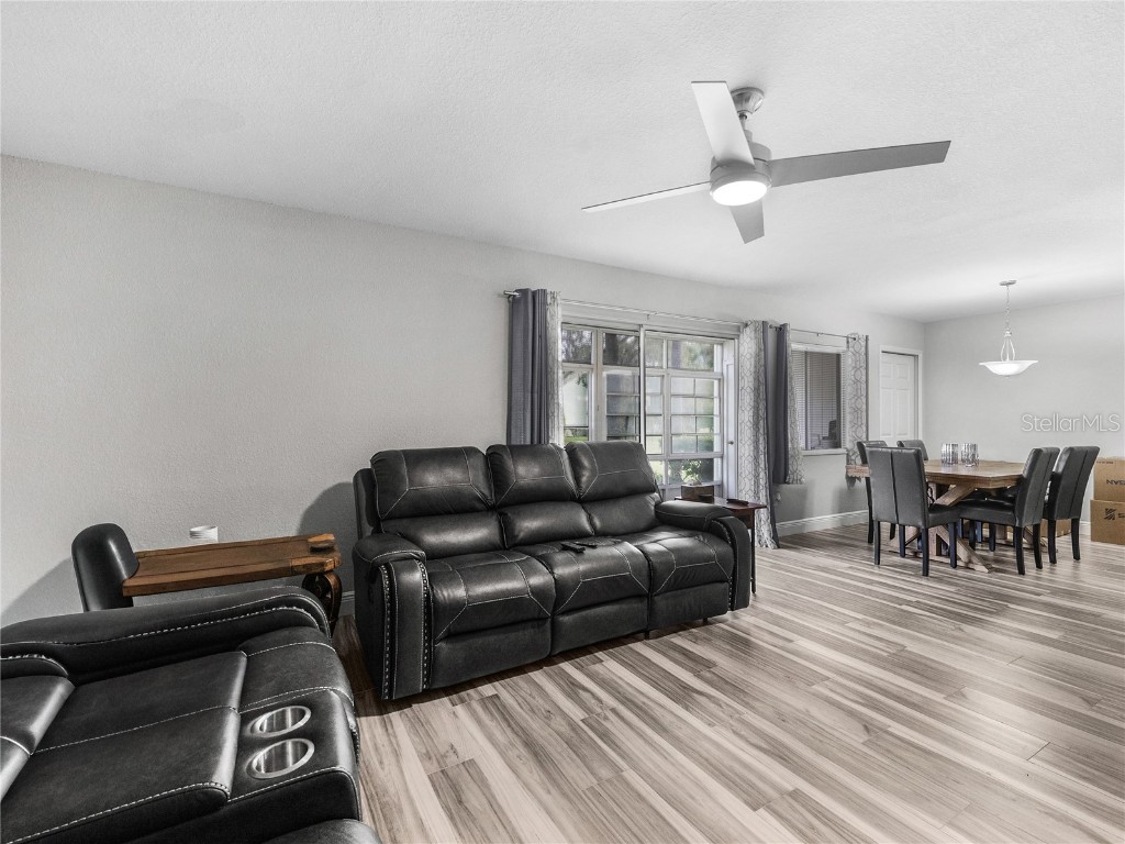 622 Fairways Circle #A Ocala FL 34472 OM712495 image7