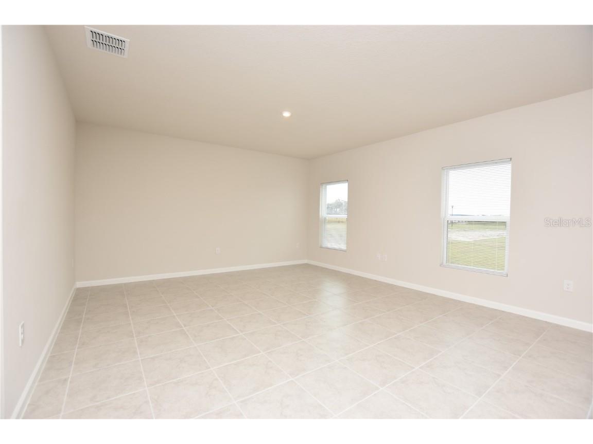 622 Manchester Path Dundee FL 33838 L4957807 image10