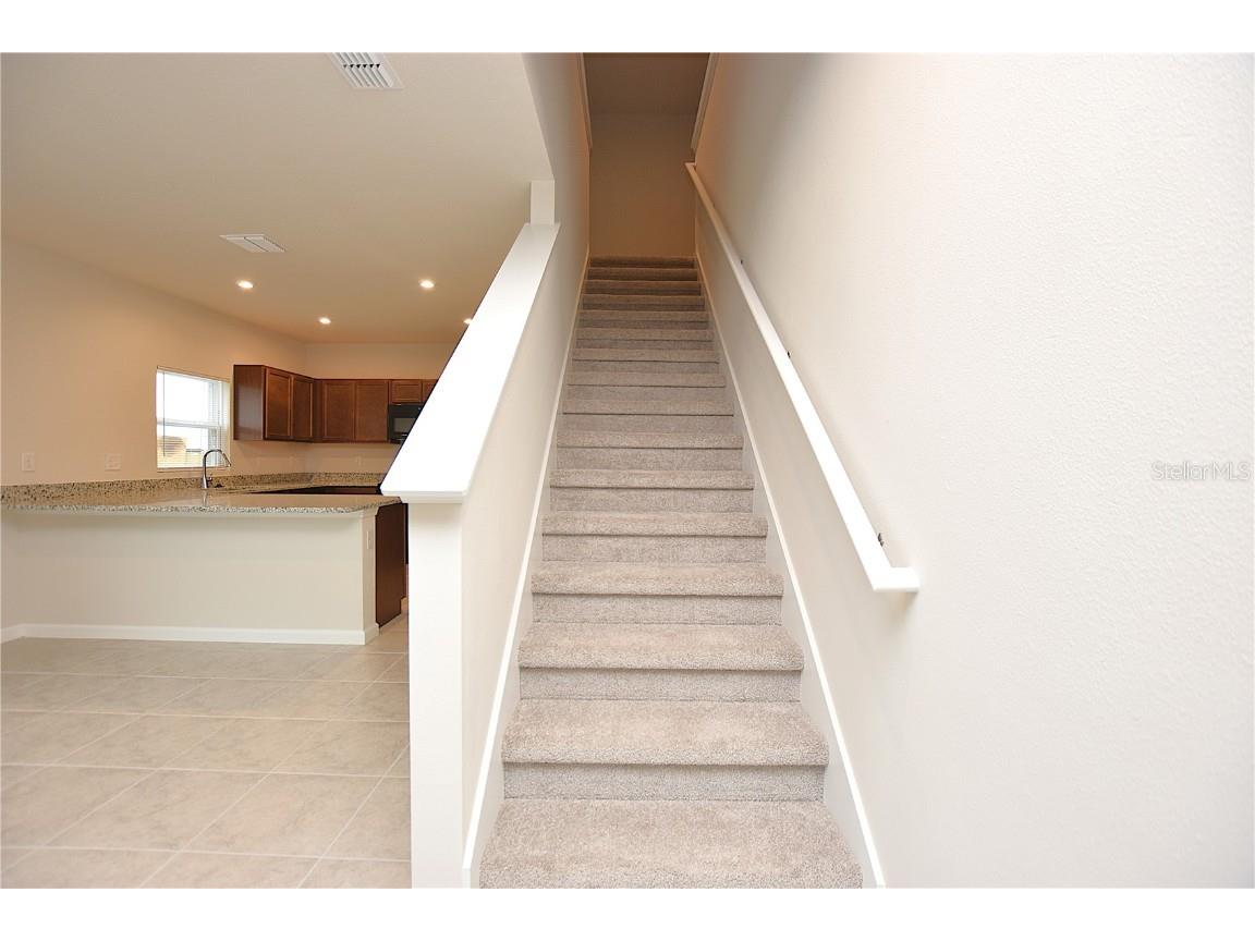 622 Manchester Path Dundee FL 33838 L4957807 image17