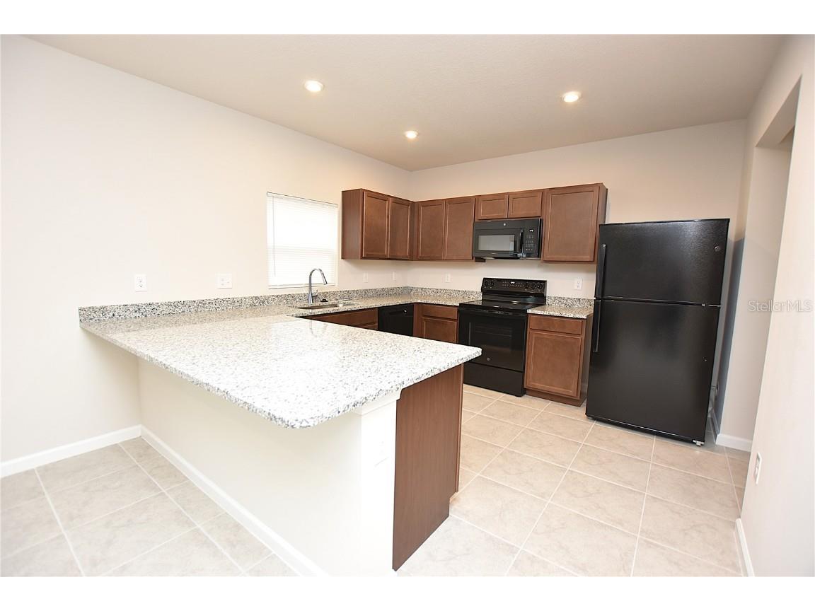 622 Manchester Path Dundee FL 33838 L4957807 image2