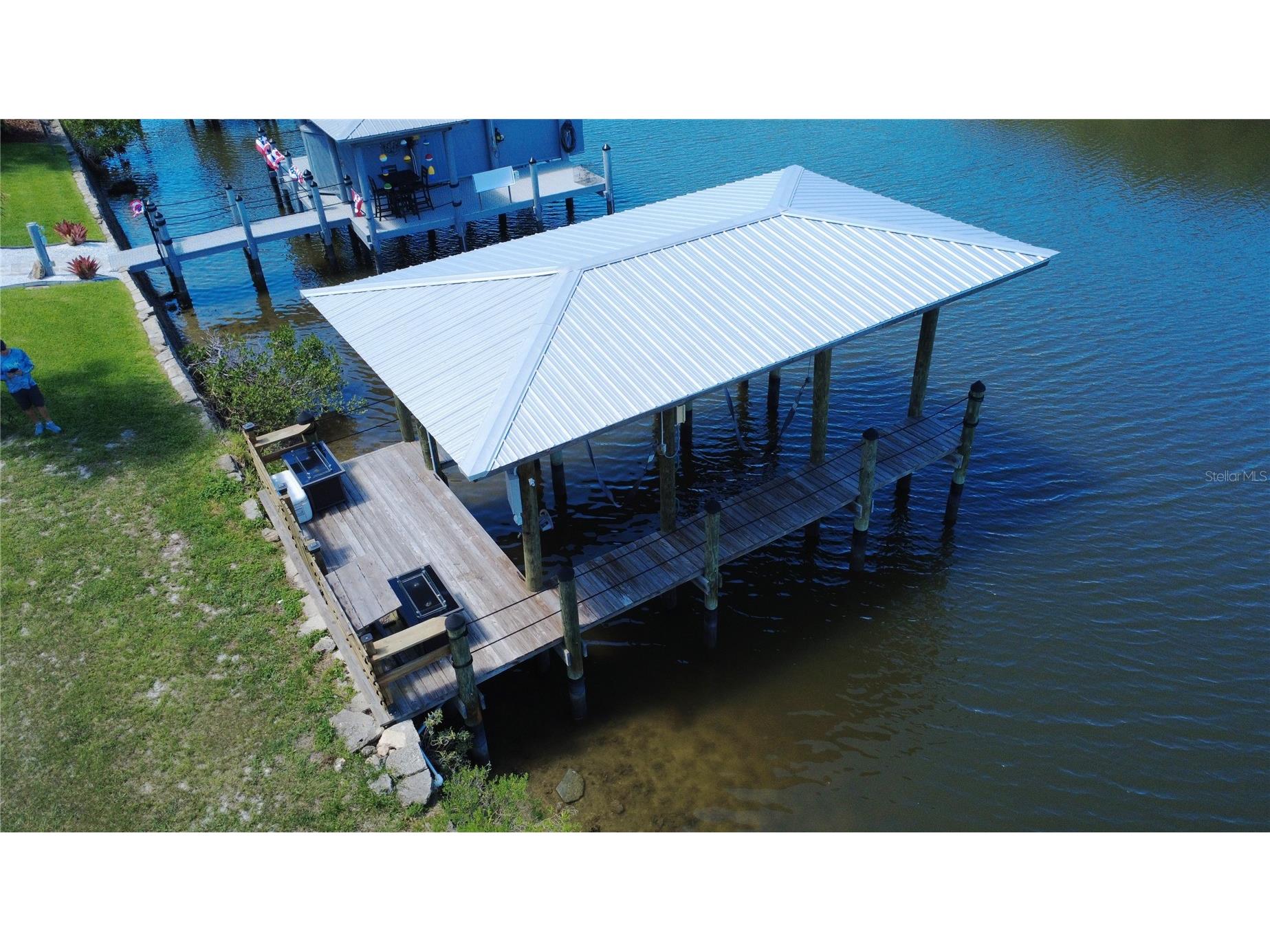 622 N Riverside Drive New Smyrna Beach FL 32168 O6420440 image19