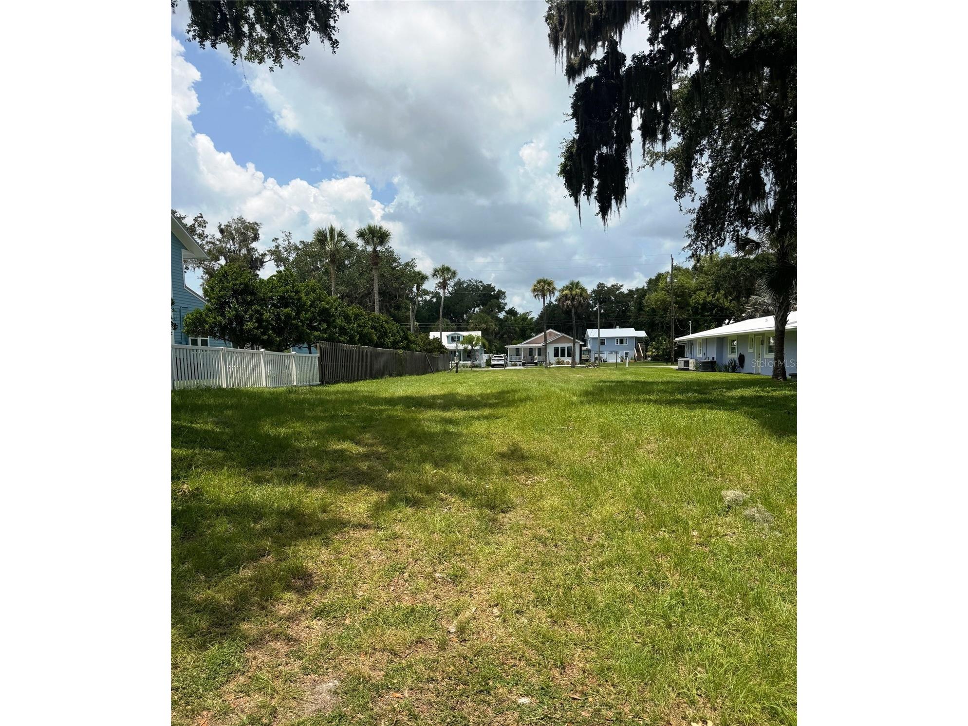 622 N Riverside Drive New Smyrna Beach FL 32168 O6420440 image2