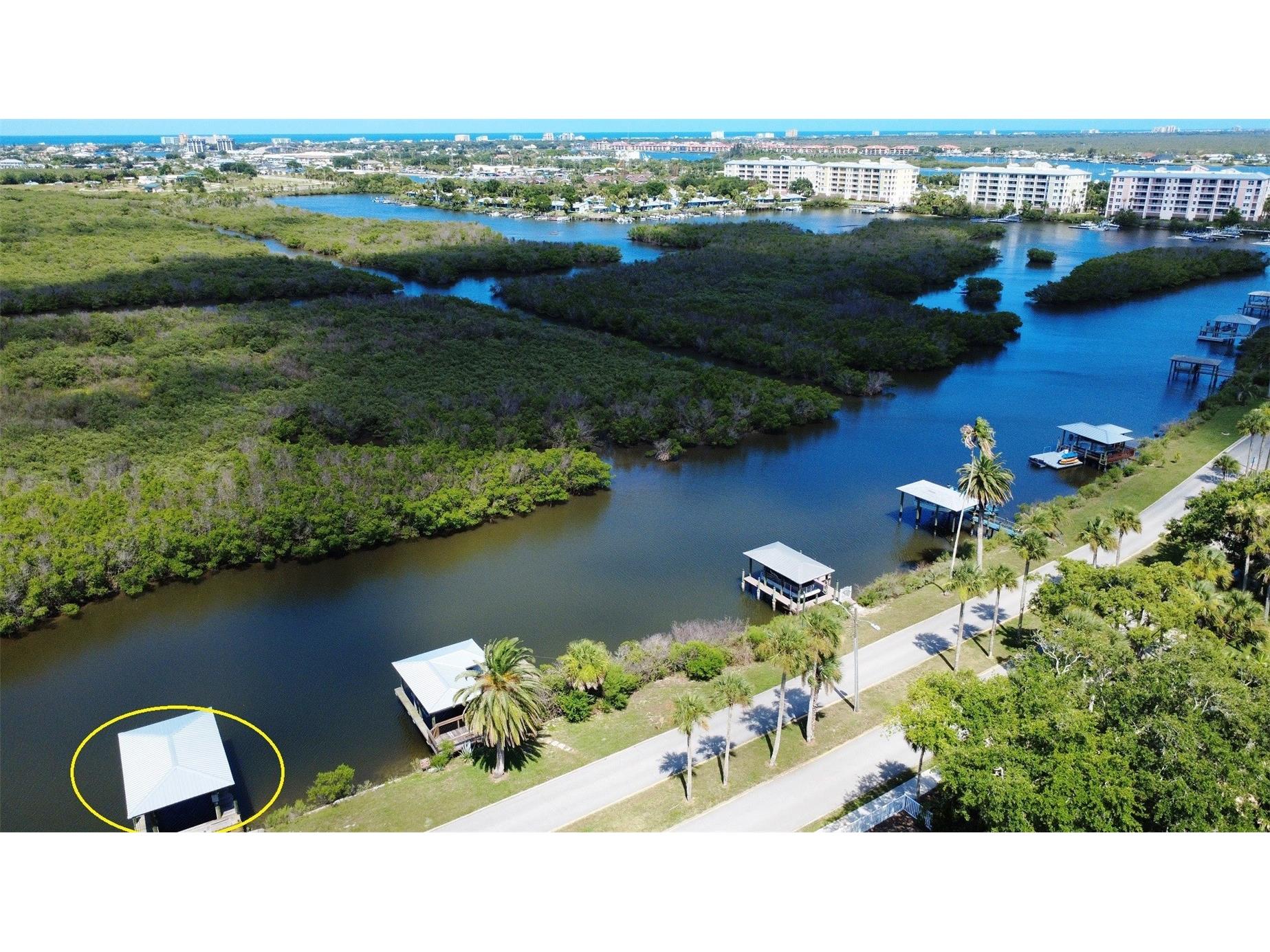 622 N Riverside Drive New Smyrna Beach FL 32168 O6420440 image25