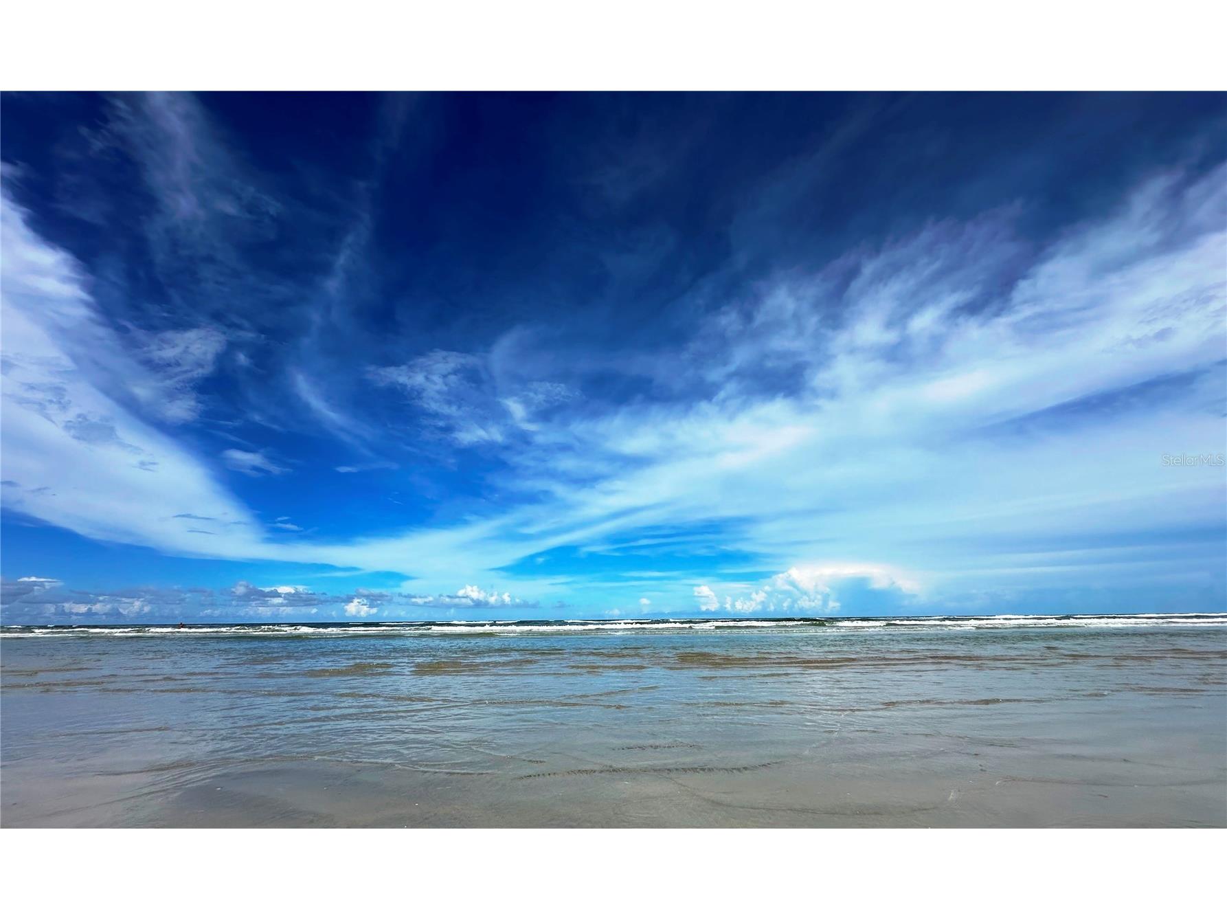 622 N Riverside Drive New Smyrna Beach FL 32168 O6420440 image31