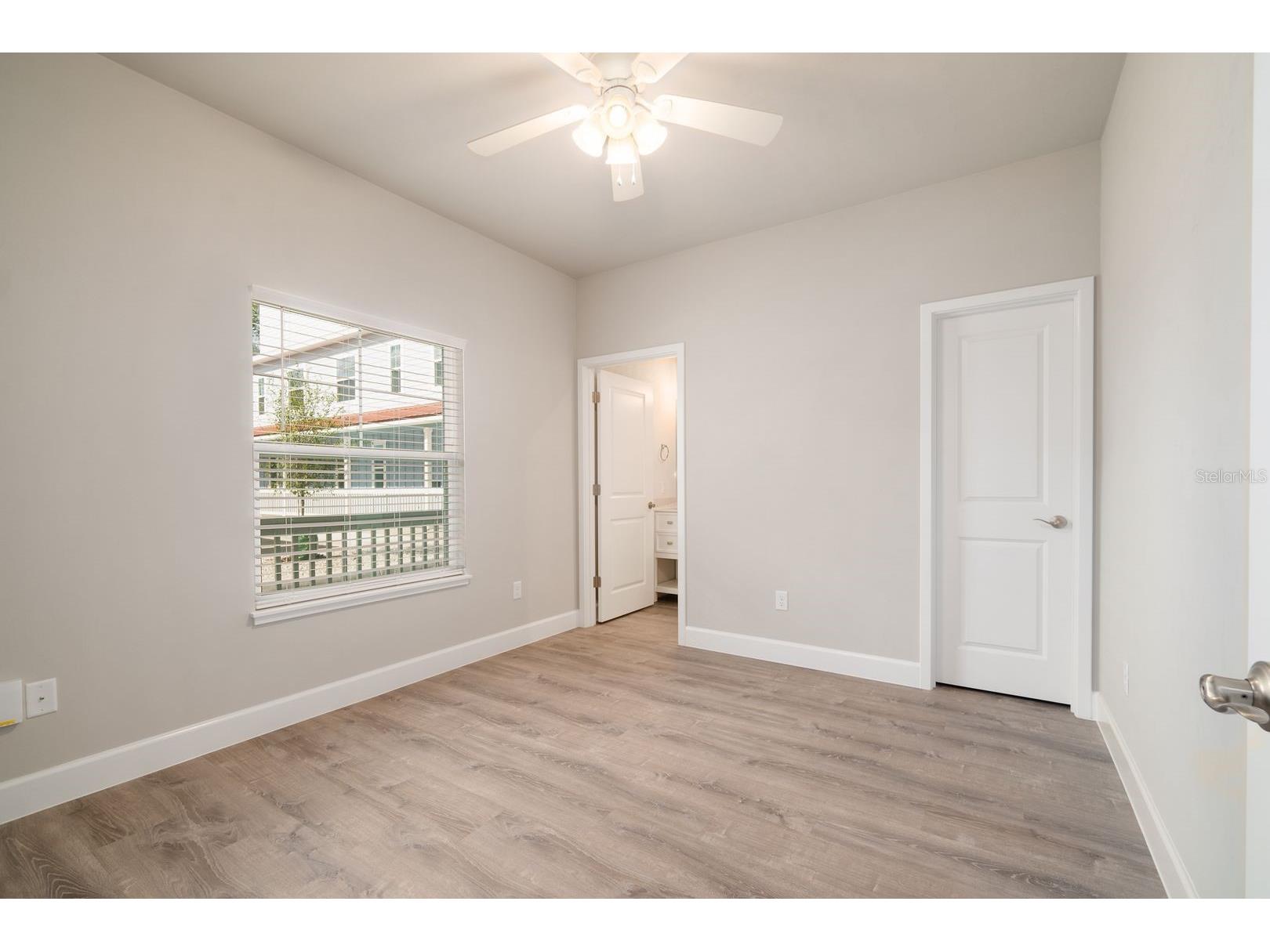 622 NW 3rd Avenue #2 Gainesville FL 32601 GC537256 image20