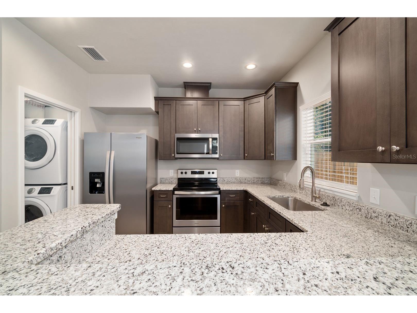 622 NW 3rd Avenue #2 Gainesville FL 32601 GC537256 image4