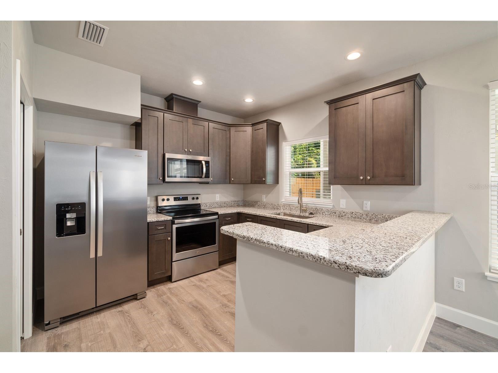 622 NW 3rd Avenue #2 Gainesville FL 32601 GC537256 image6