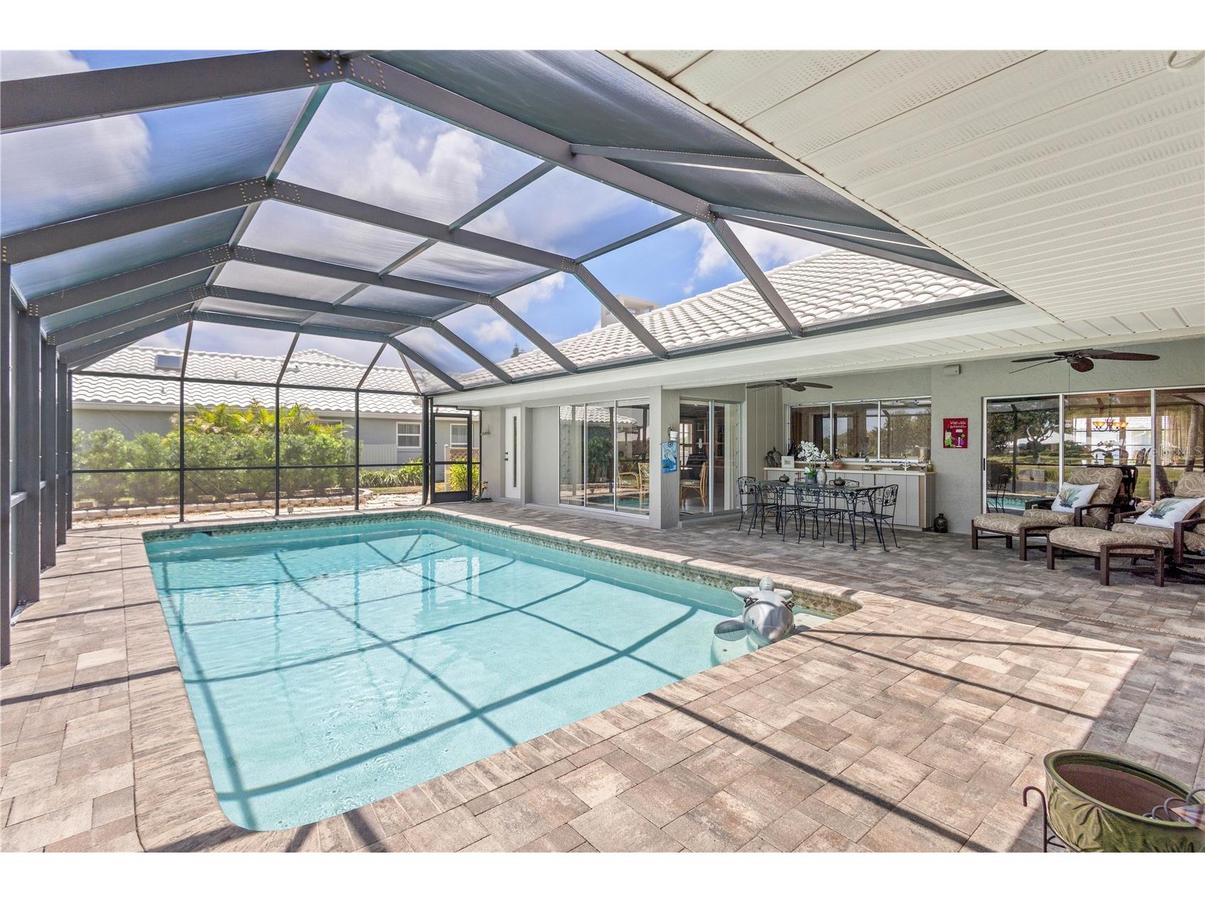 622 Paget Court Venice FL 34293 TB8508839 image3