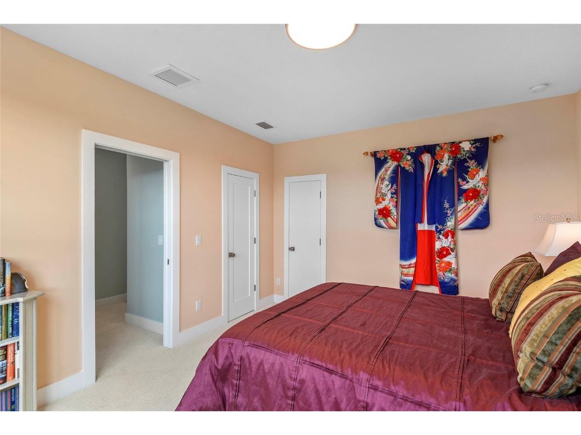 622 Riverside Landing Drive Oak Hill FL 32759 - INTRACOASTAL WATERWAY O6366816 image34