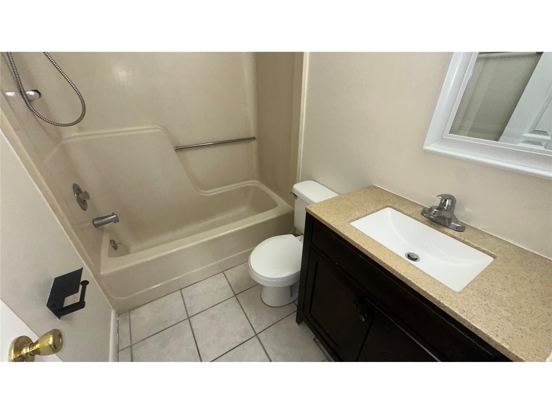 622 Royalty Court #B Kissimmee FL 34758 S5150842 image2