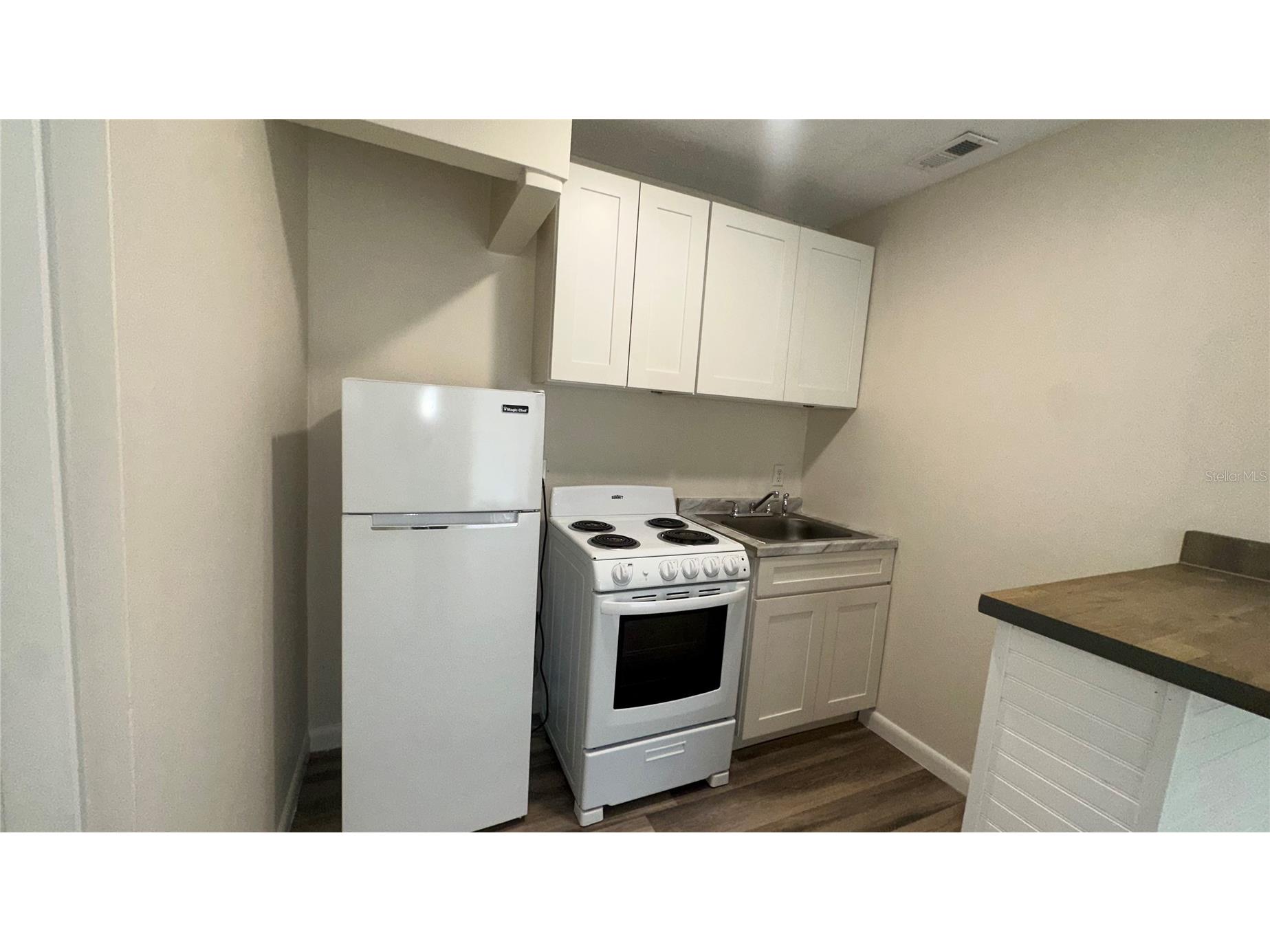 622 Royalty Court #B Kissimmee FL 34758 S5150842 image6