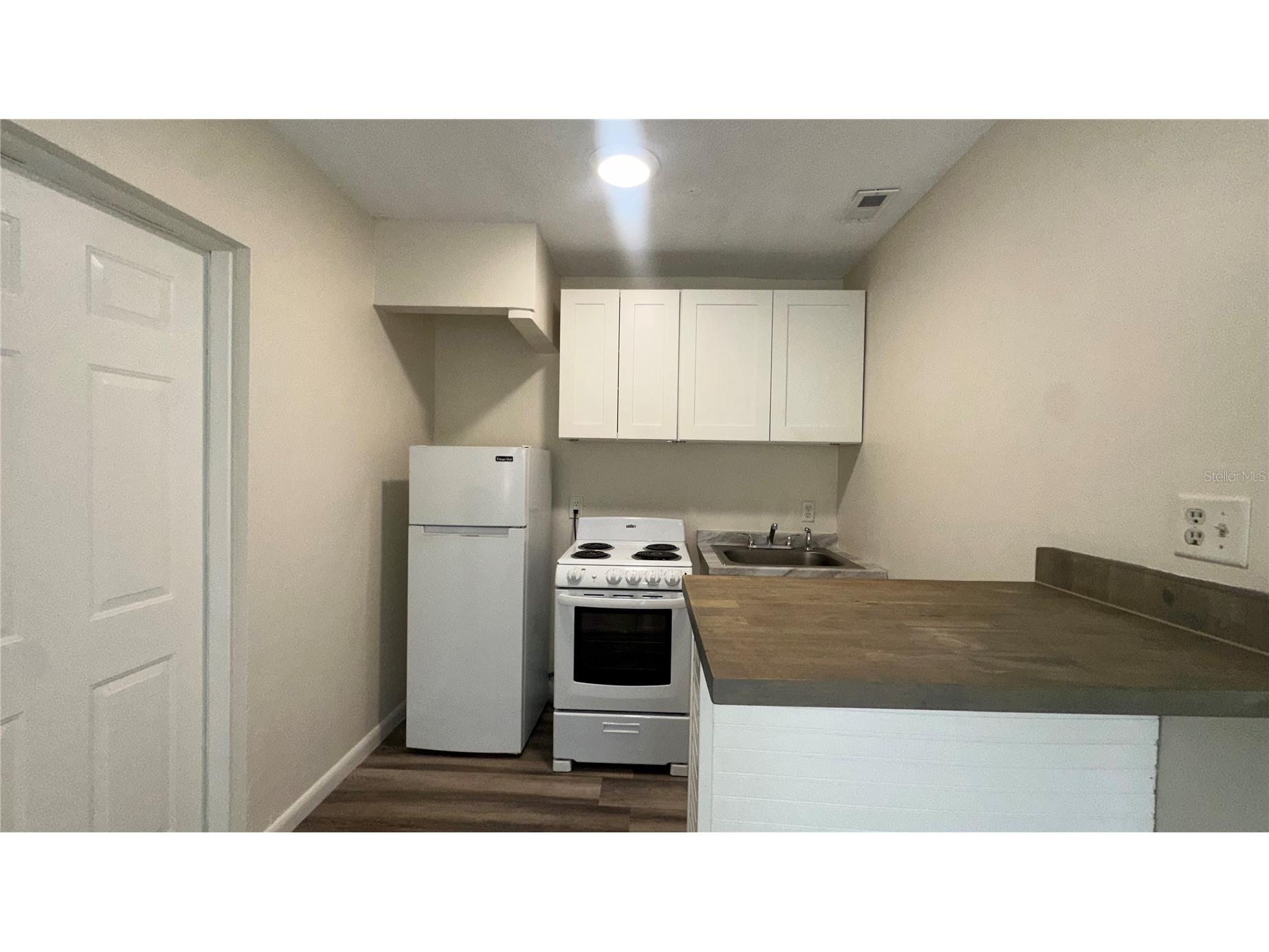 622 Royalty Court #B Kissimmee FL 34758 S5150842 image7