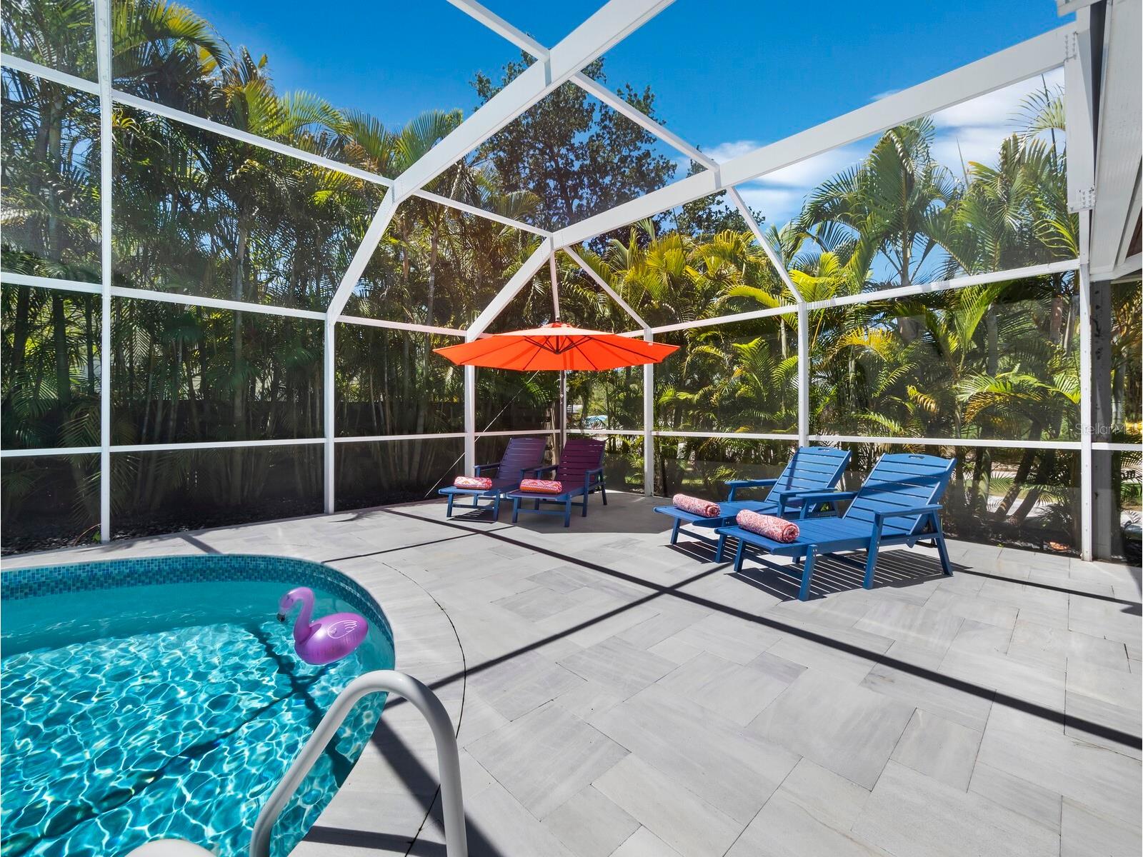 622 Tropical Circle Sarasota FL 34242 A4698398 image21