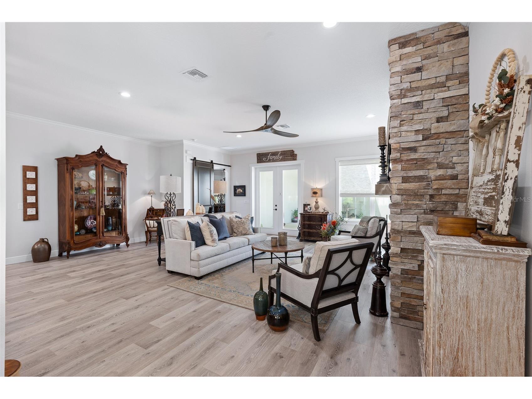 622 W 11th Avenue Mount Dora FL 32757 FC315993 image11