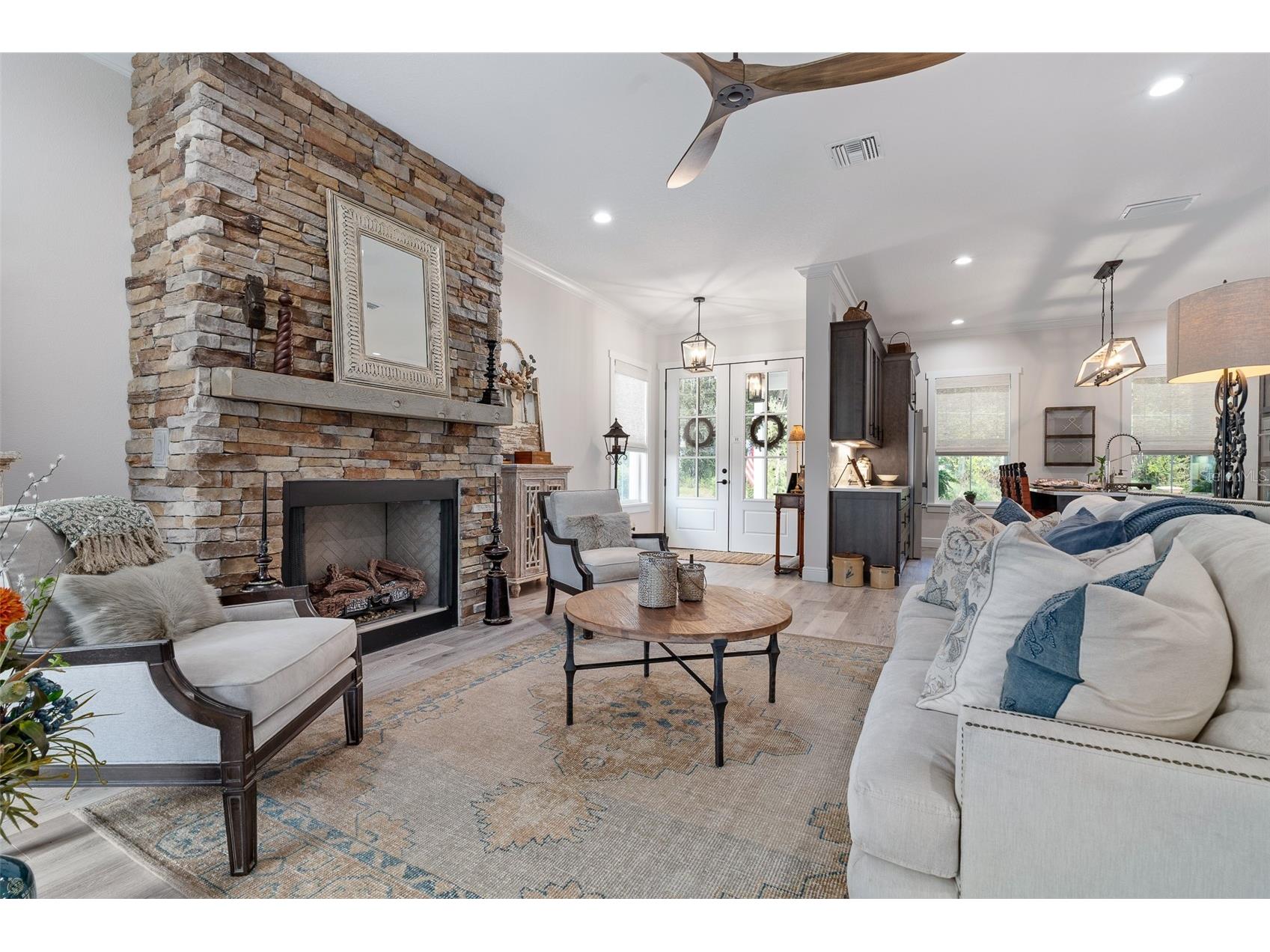 622 W 11th Avenue Mount Dora FL 32757 FC315993 image17