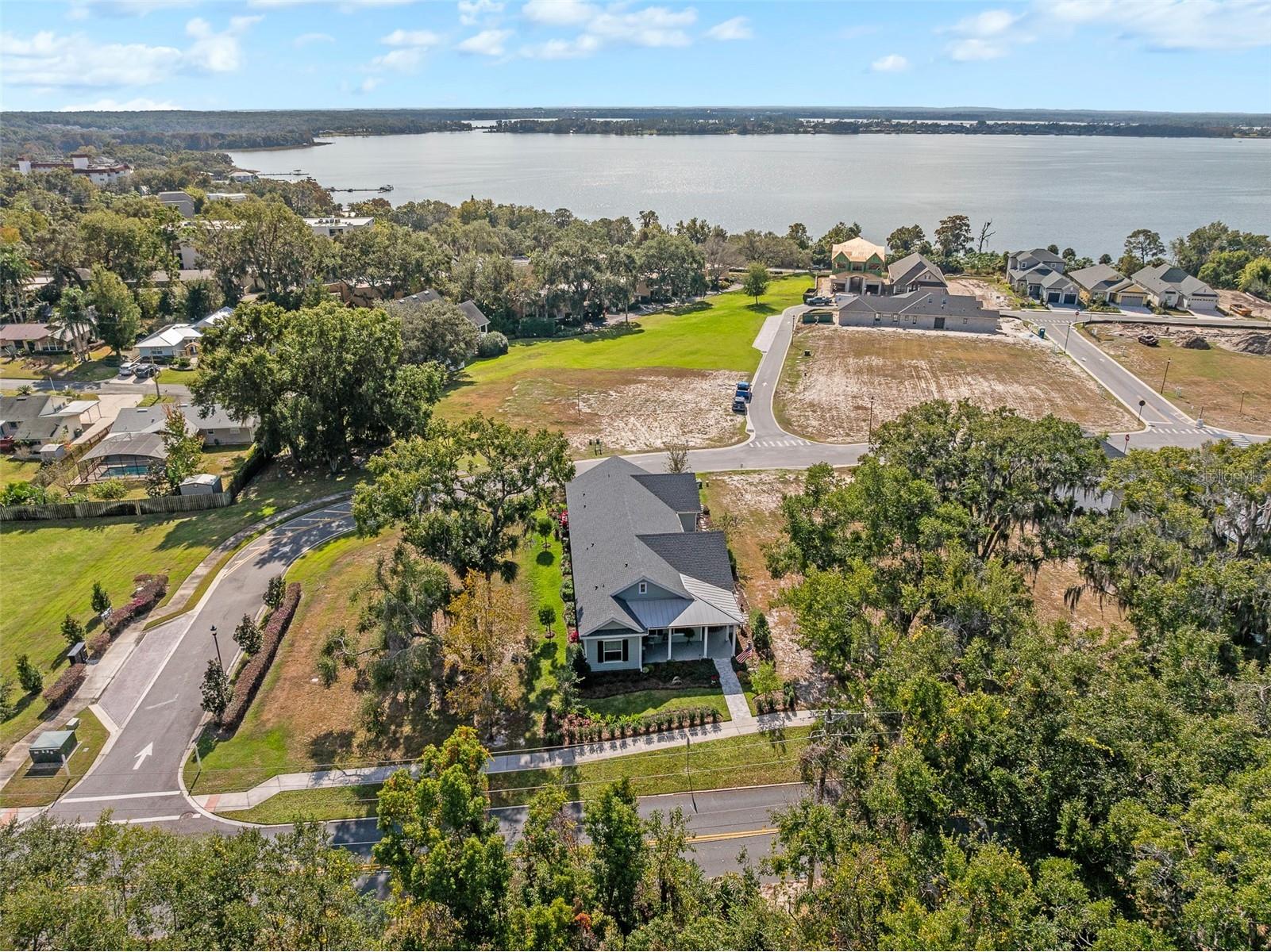 622 W 11th Avenue Mount Dora FL 32757 FC315993 image2