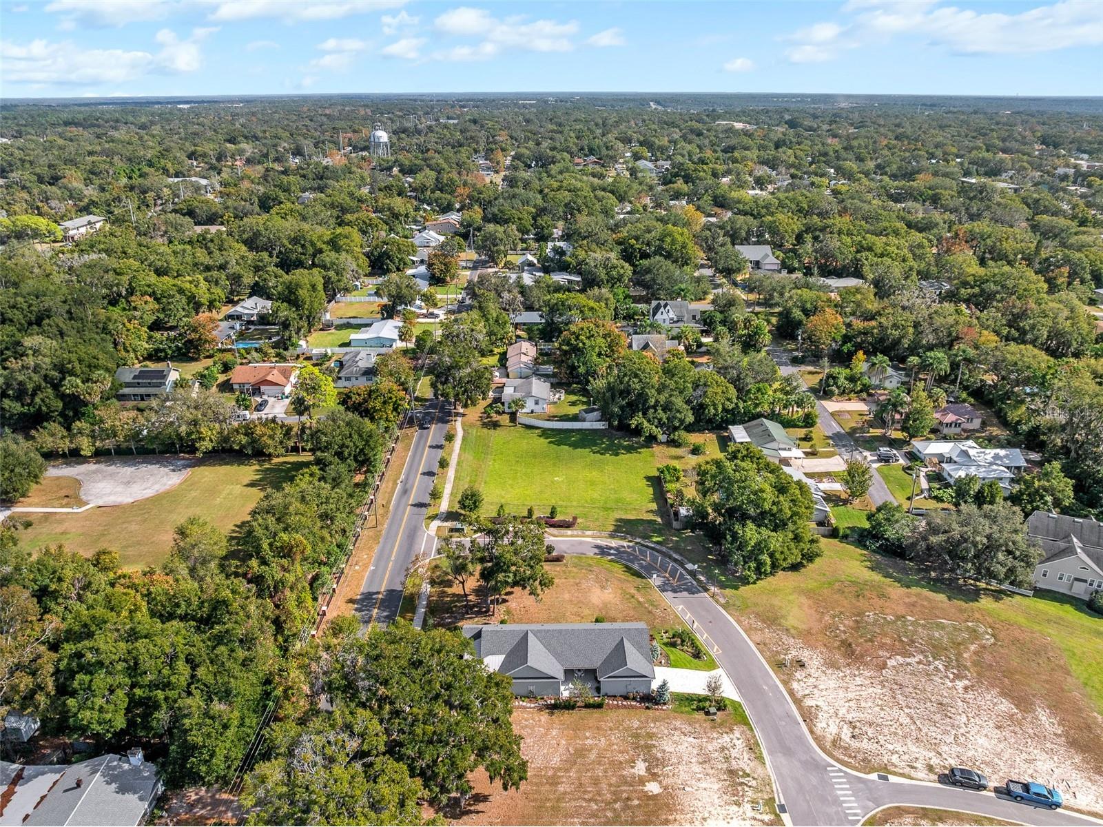 622 W 11th Avenue Mount Dora FL 32757 FC315993 image69