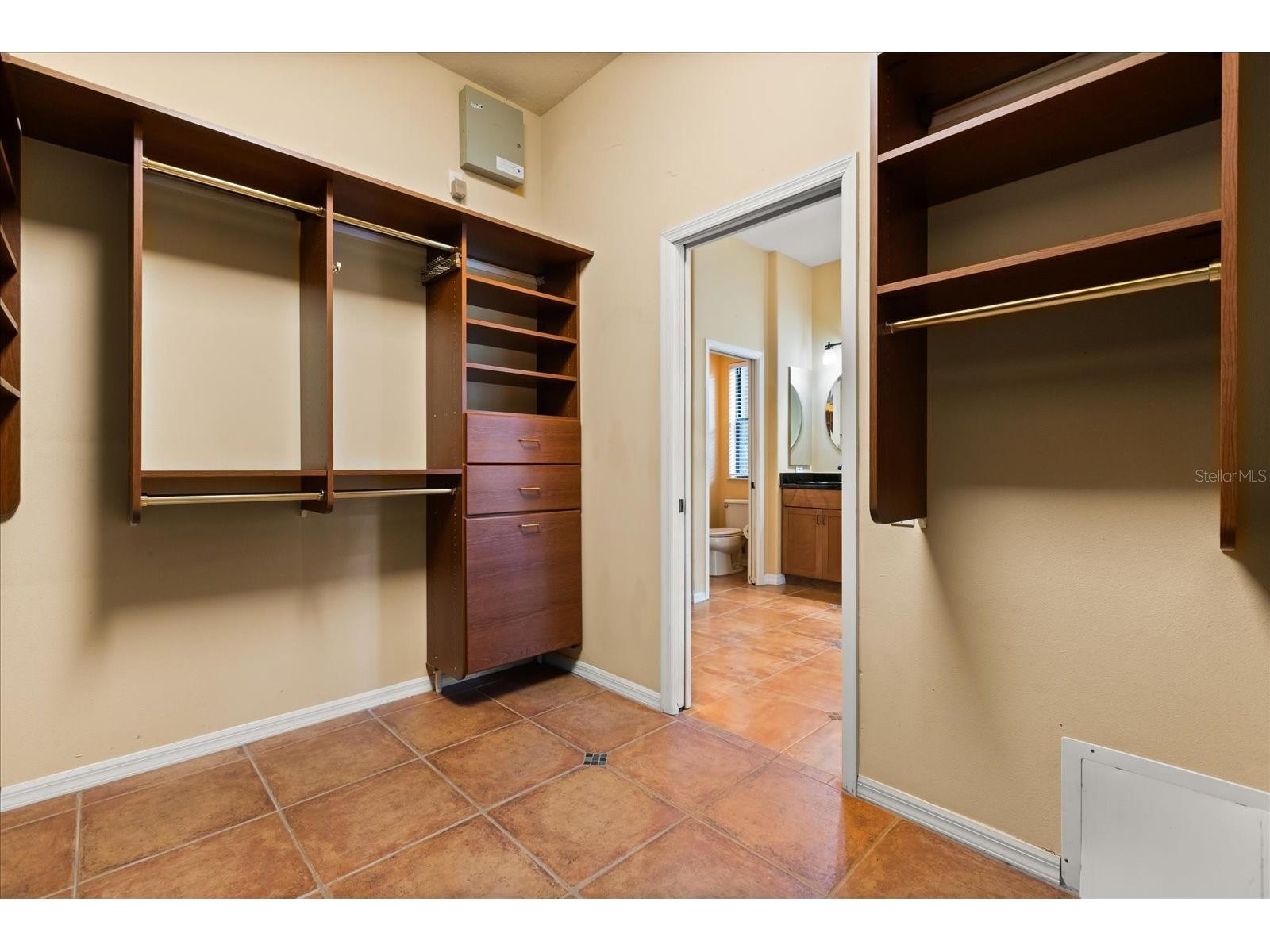 622 W Palm Valley Drive Oviedo FL 32765 - LITTLE ECONLOCKHATCHEE RIVER O6360038 image24