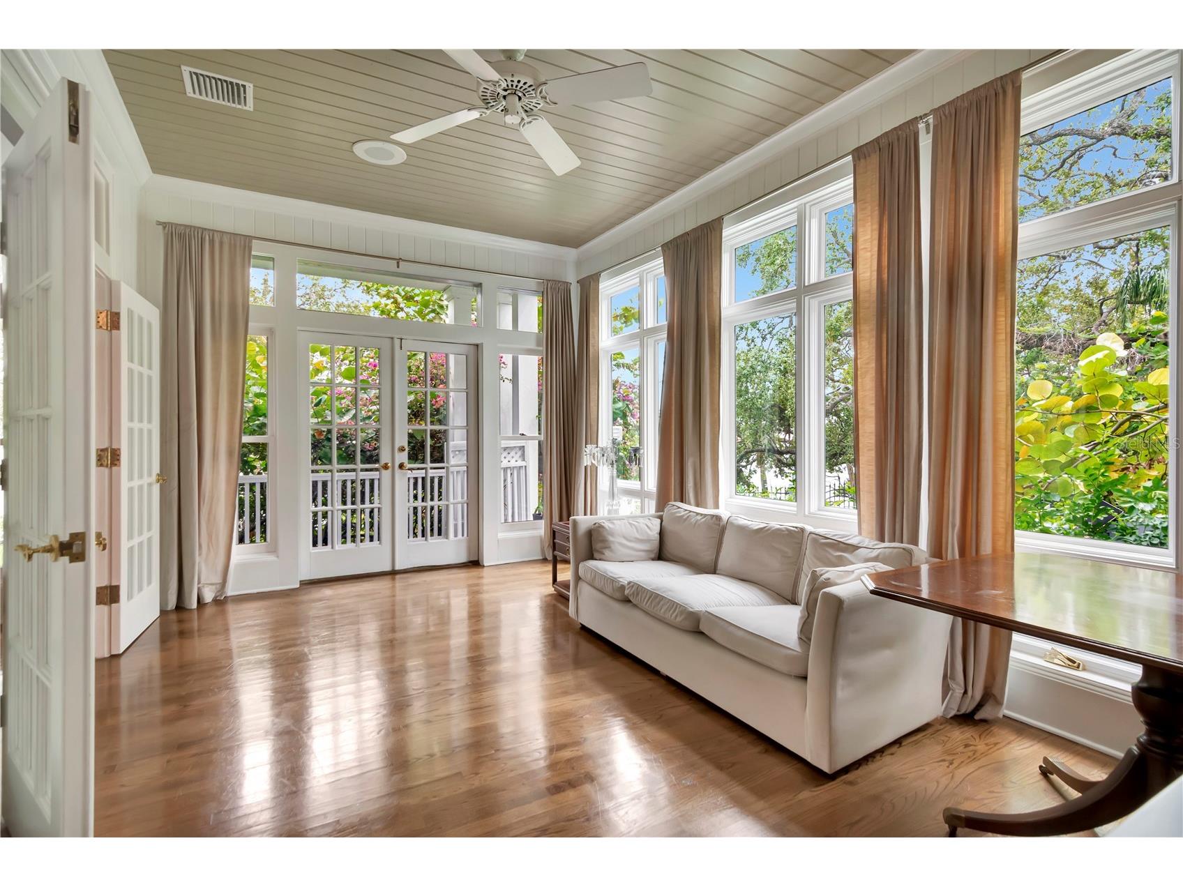 6220 Bayshore Boulevard Tampa FL 33611 TB8506772 image17
