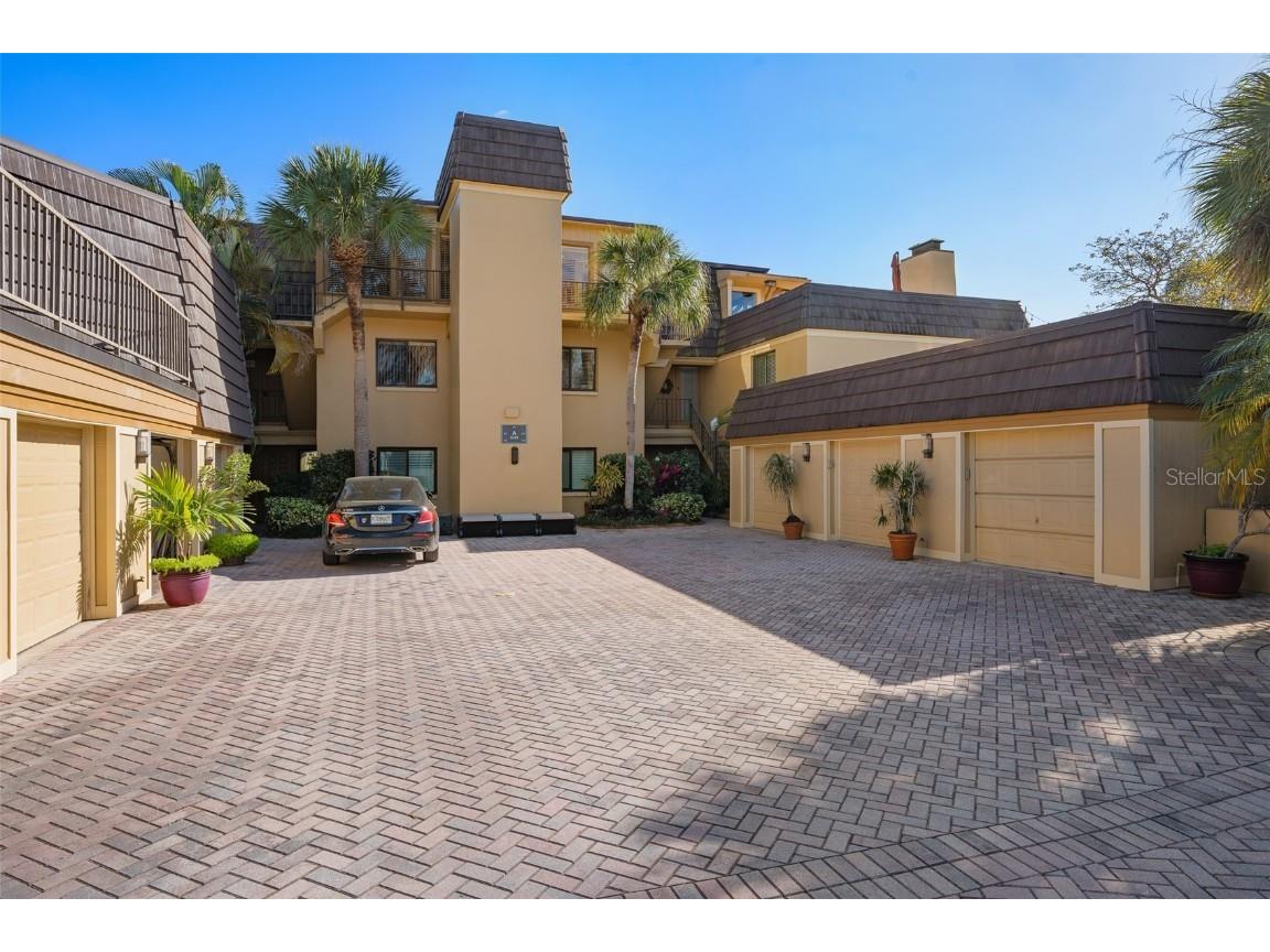 6220 Masters Boulevard #A301 Orlando FL 32819 - LAKE TIBET O6177864 image1