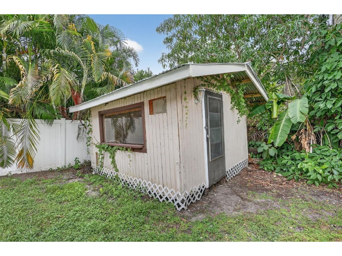 6220 W Thorpe Street Tampa FL 33611 TB8437369 image28