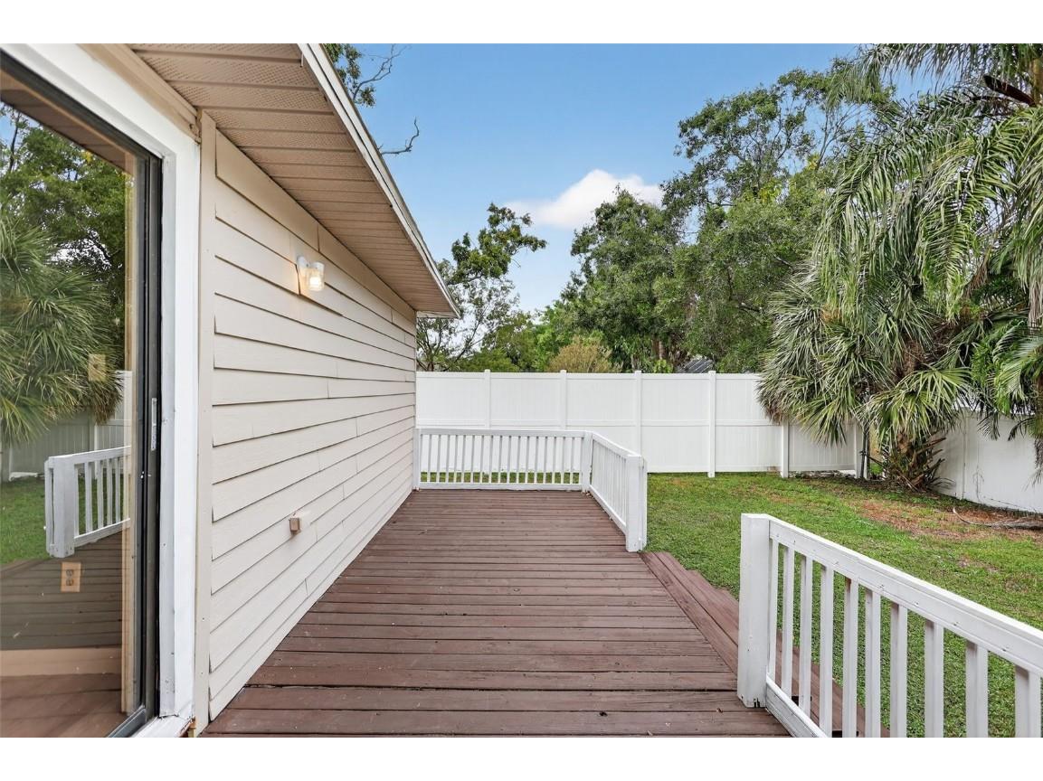 6220 W Thorpe Street Tampa FL 33611 TB8437369 image30