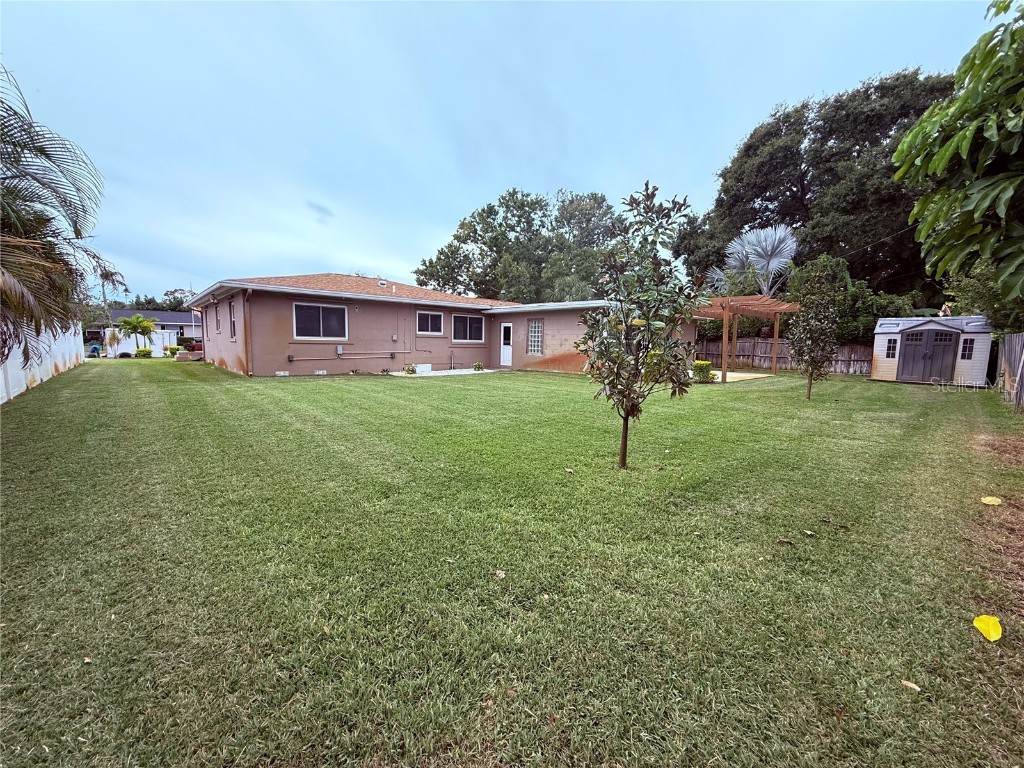 6221 6th Avenue N Saint Petersburg FL 33710 TB8445639 image24