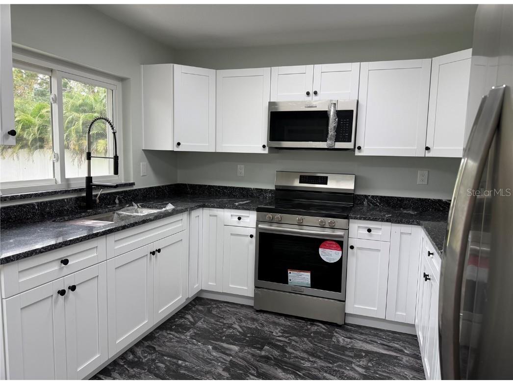 6221 6th Avenue N Saint Petersburg FL 33710 TB8445639 image9