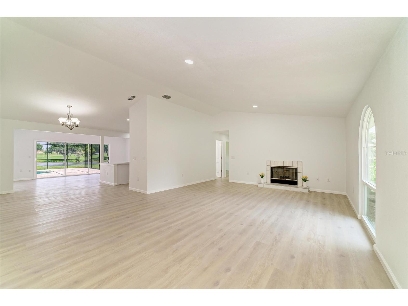 6221 99th Street E Bradenton FL 34202 A4697474 image12