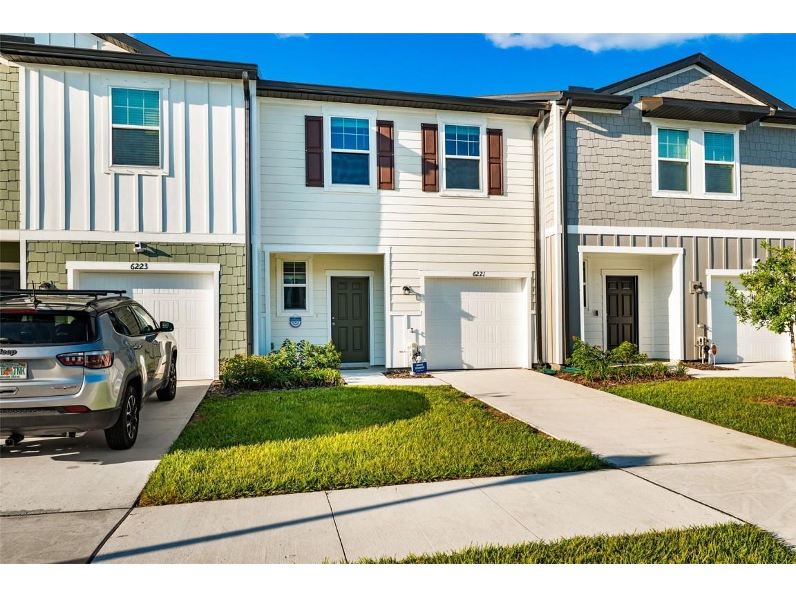 6221 Bucket Court Gibsonton FL 33534 T3537708 image1