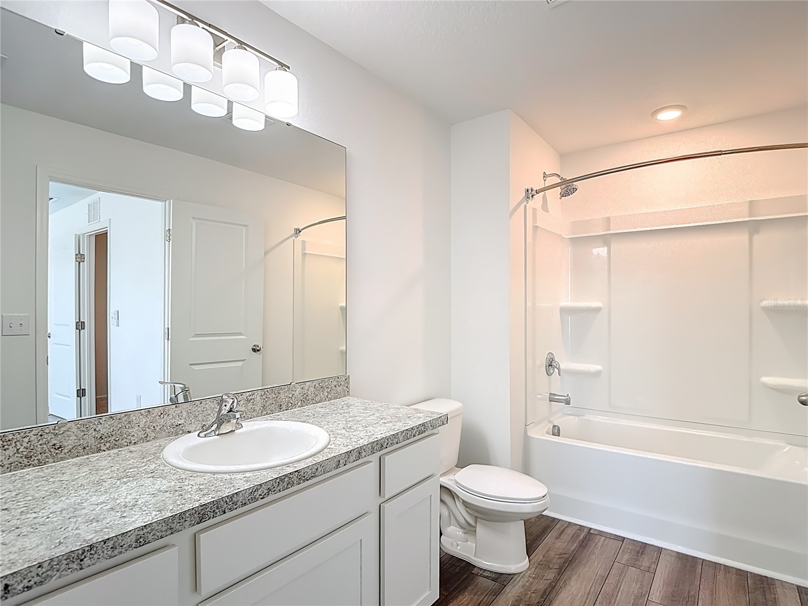 6221 Bucket Court Gibsonton FL 33534 TB8466219 image9