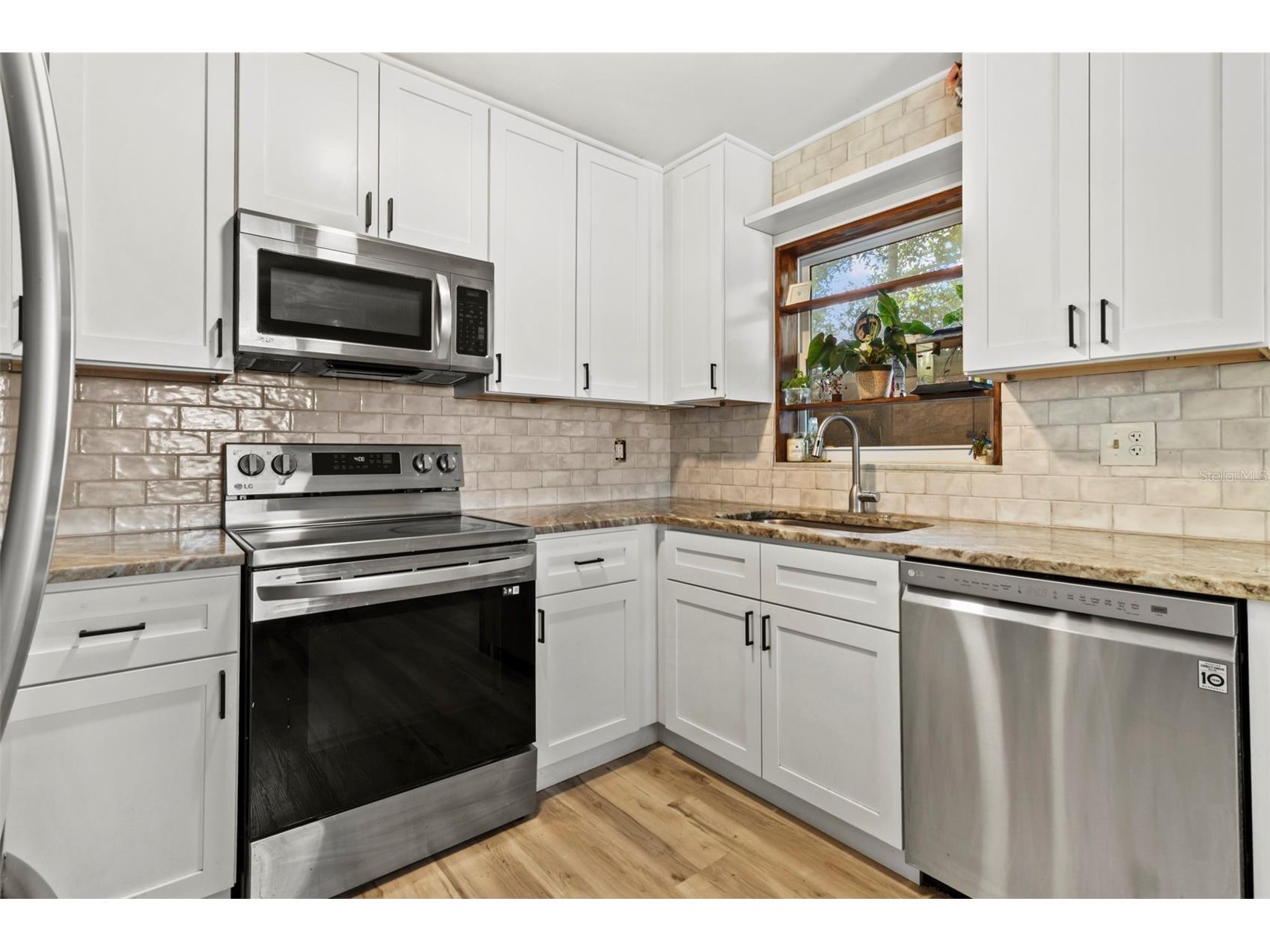 6221 Dalton Street Spring Hill FL 34606 W7885962 image23