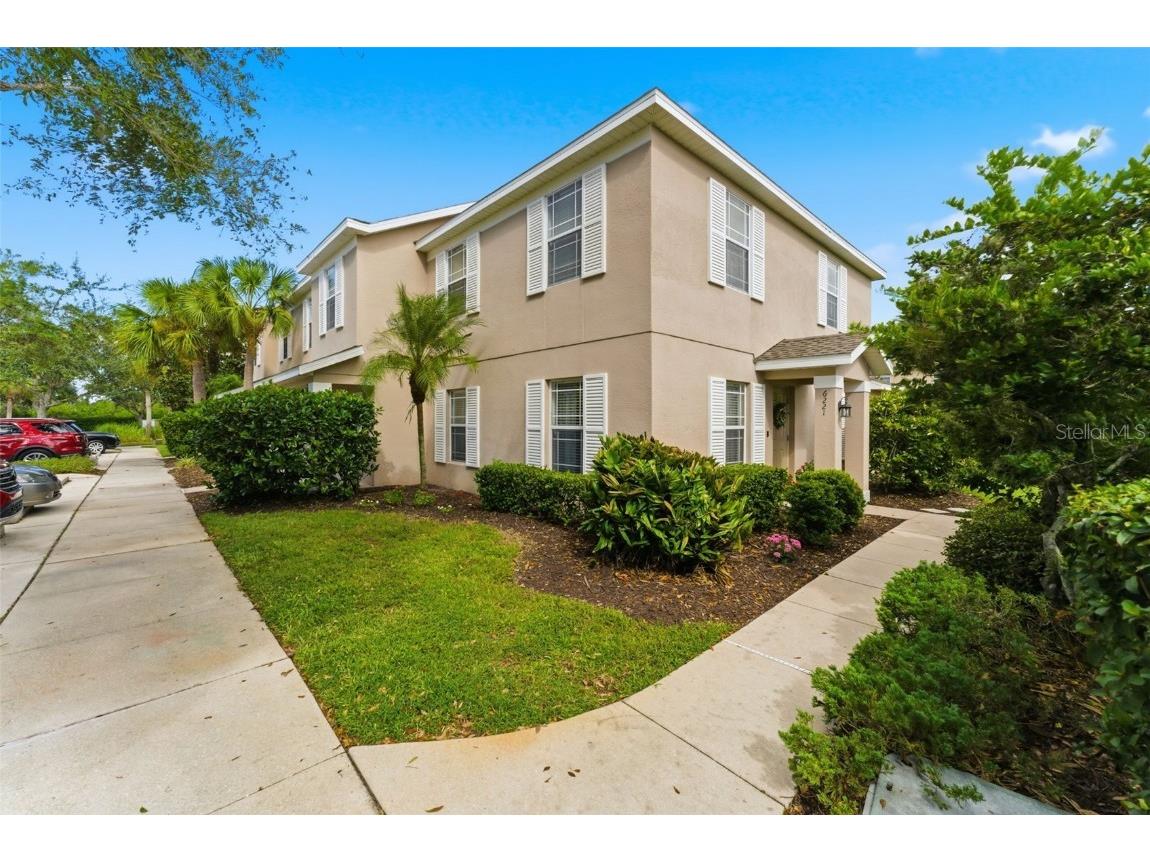 6221 Flagfish Court #105 Lakewood Ranch FL 34202 A4668558 image2
