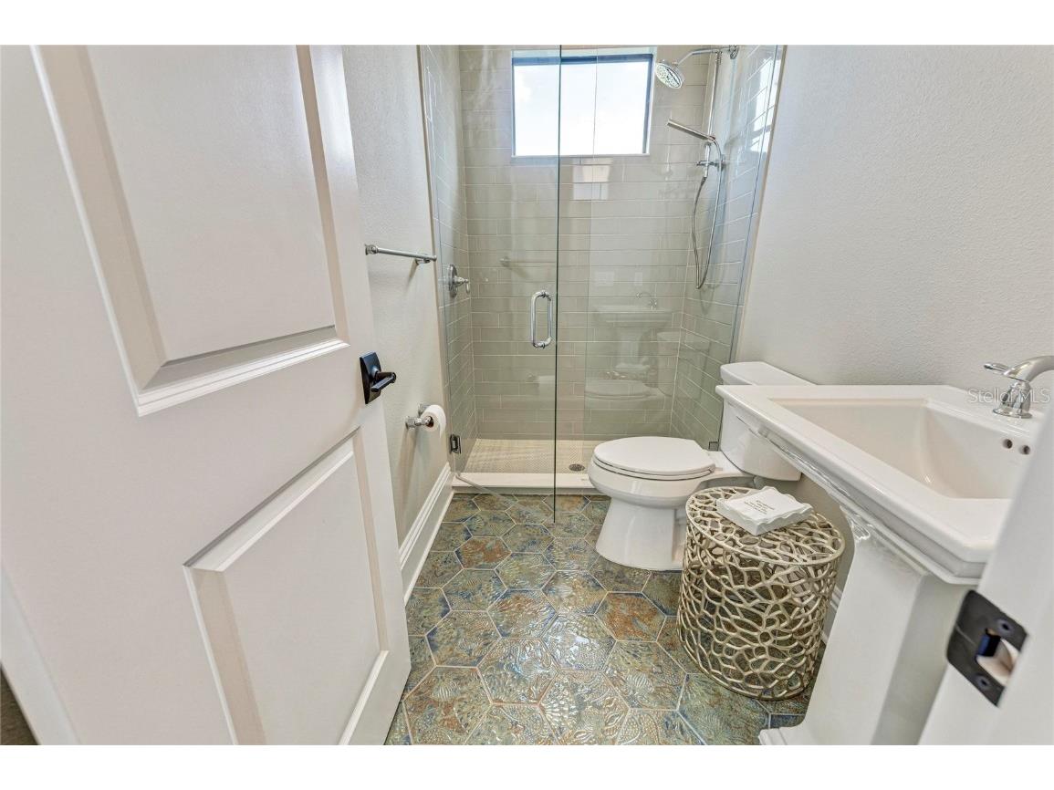 6221 Isla Del Ray Avenue Sarasota FL 34240 A4674523 image26