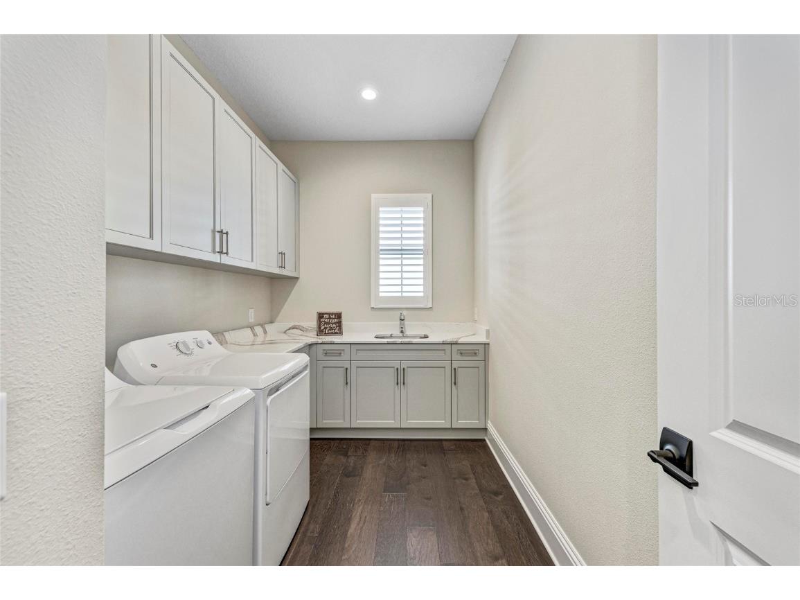 6221 Isla Del Ray Avenue Sarasota FL 34240 A4674523 image56