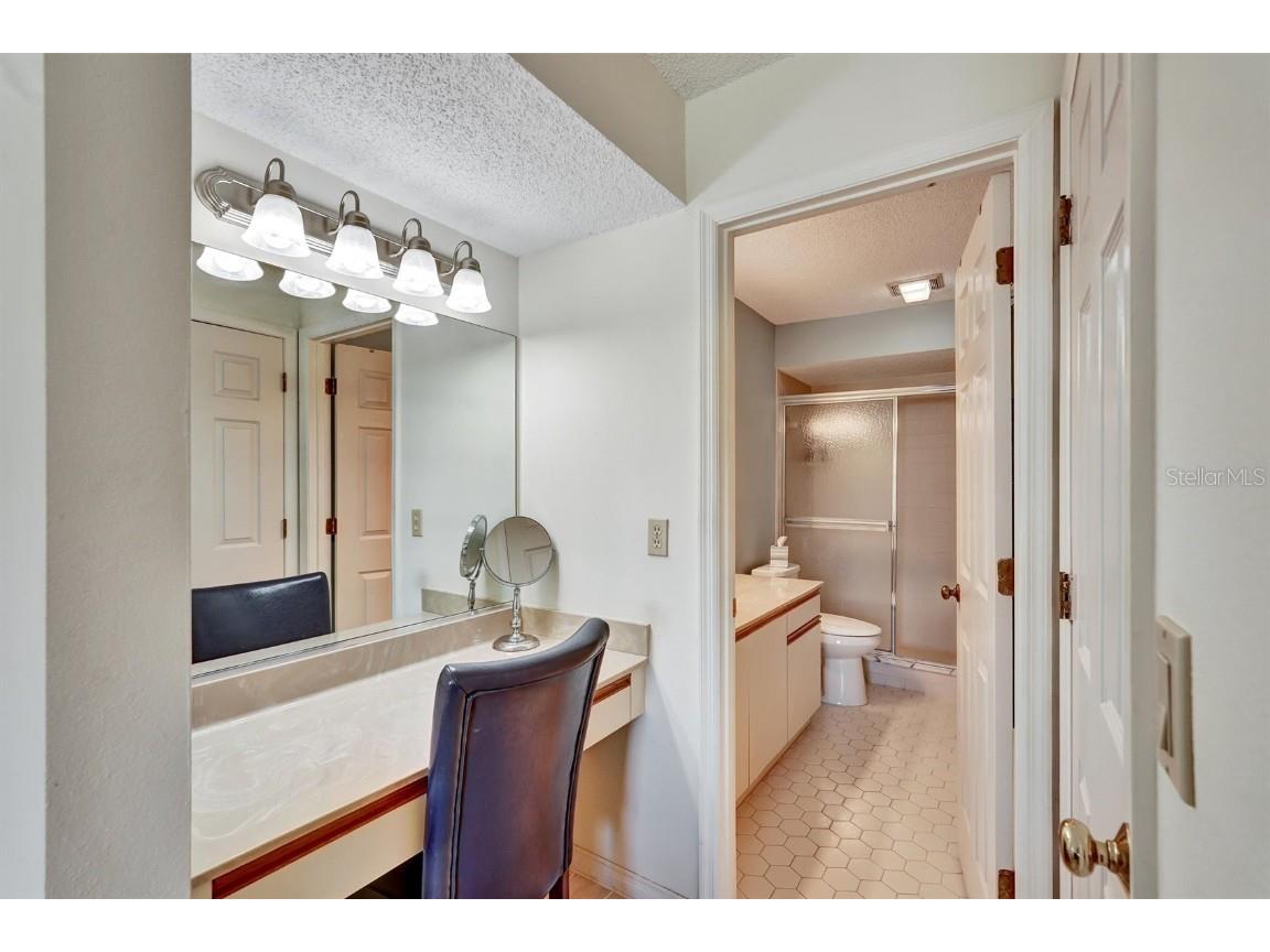 6221 Timber Lake Drive #C10 Sarasota FL 34243 A4665807 image17