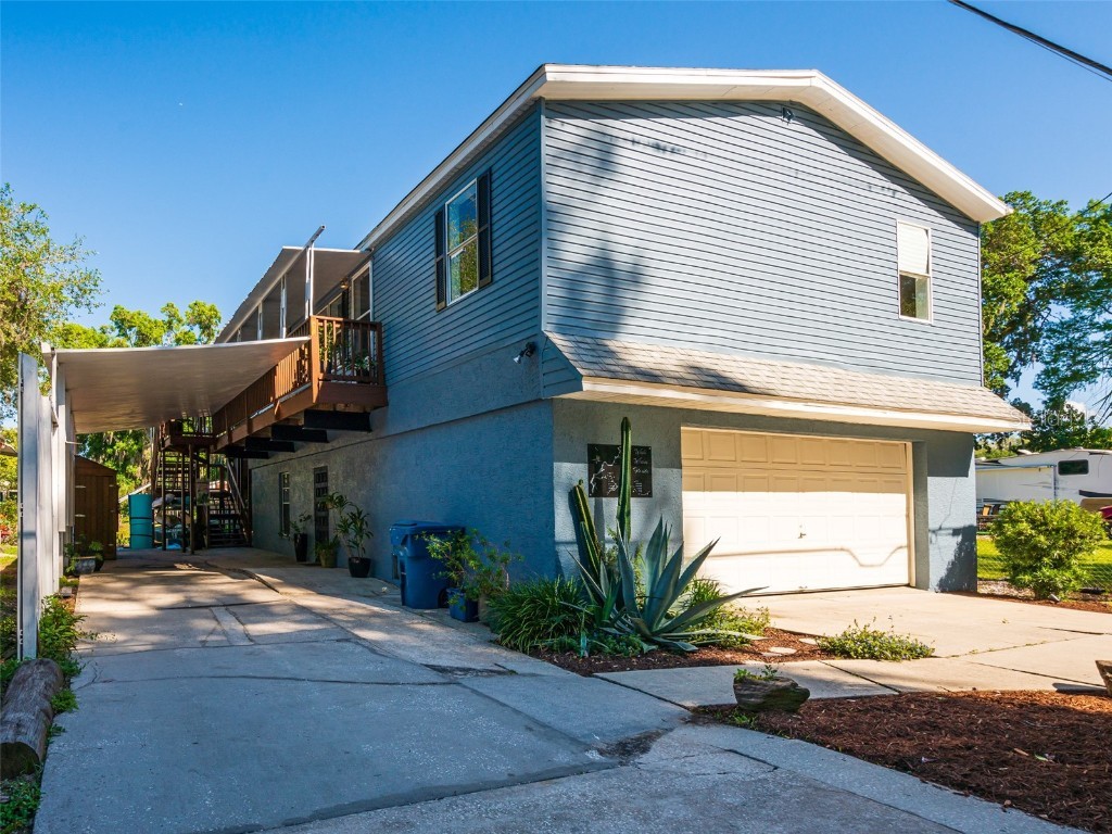 6222 Bear Trail Run Weeki Wachee FL 34607 T3515688 image1