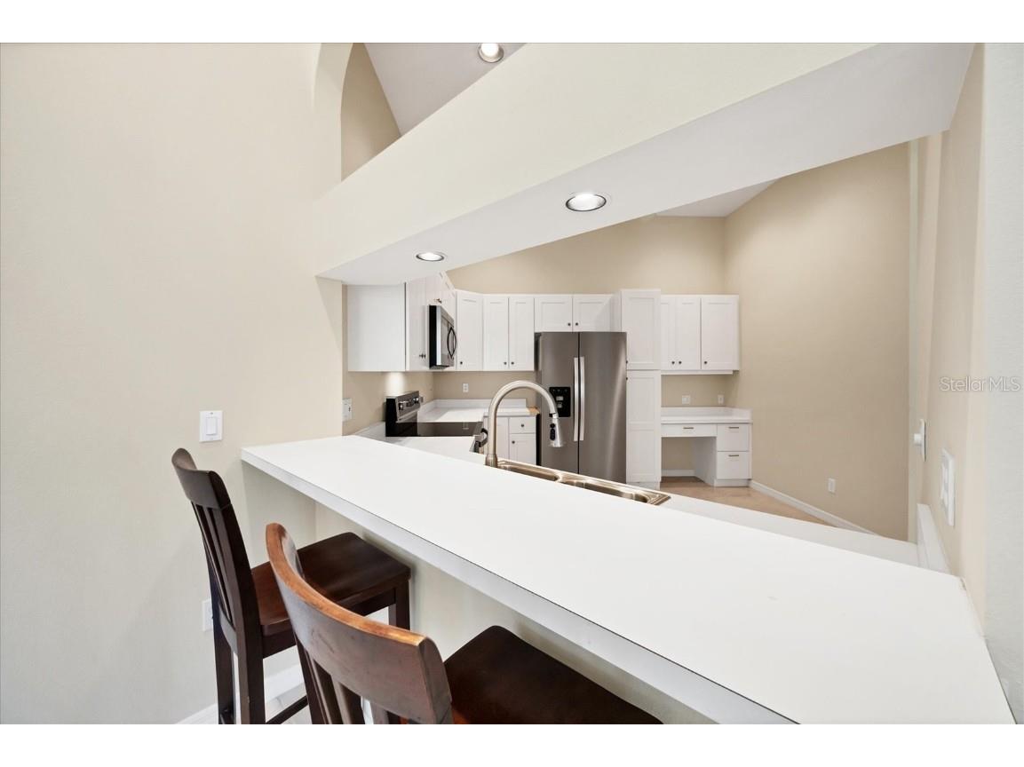 6222 Country Club Way Sarasota FL 34243 A4653102 image10