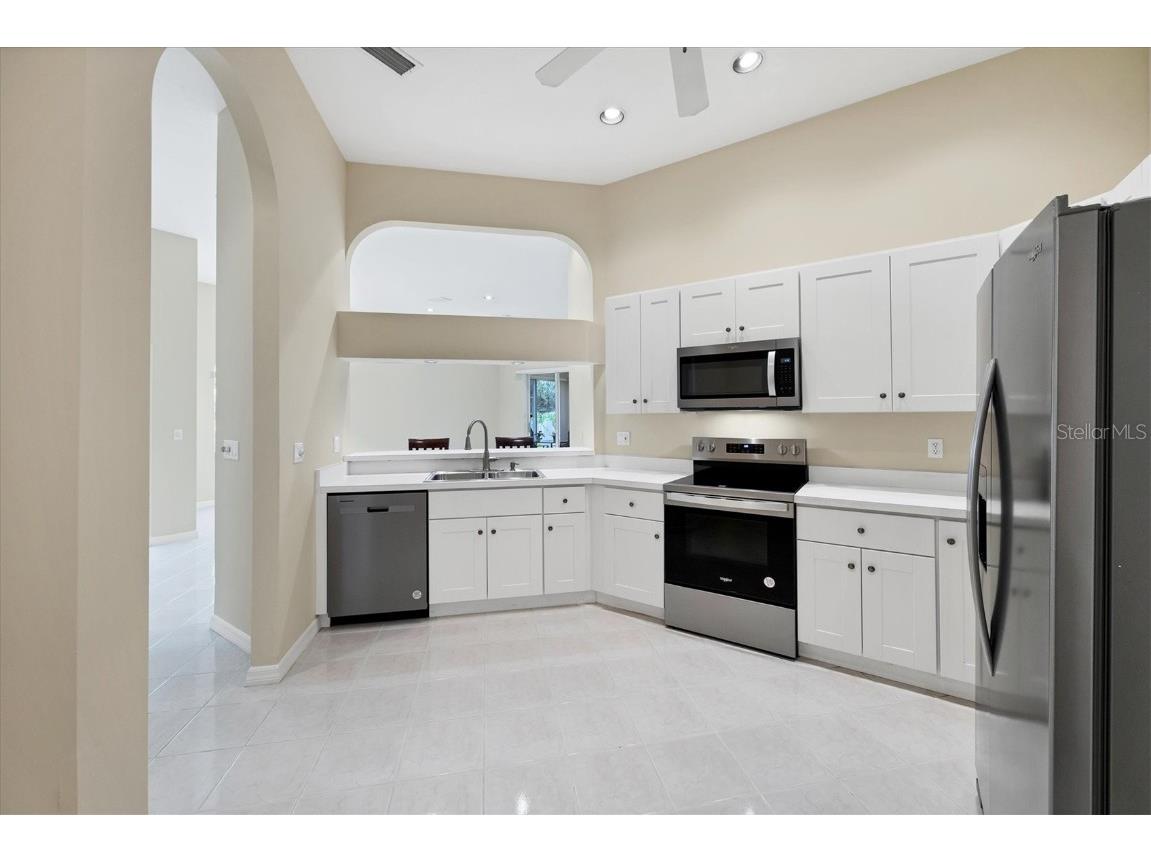 6222 Country Club Way Sarasota FL 34243 A4653102 image13