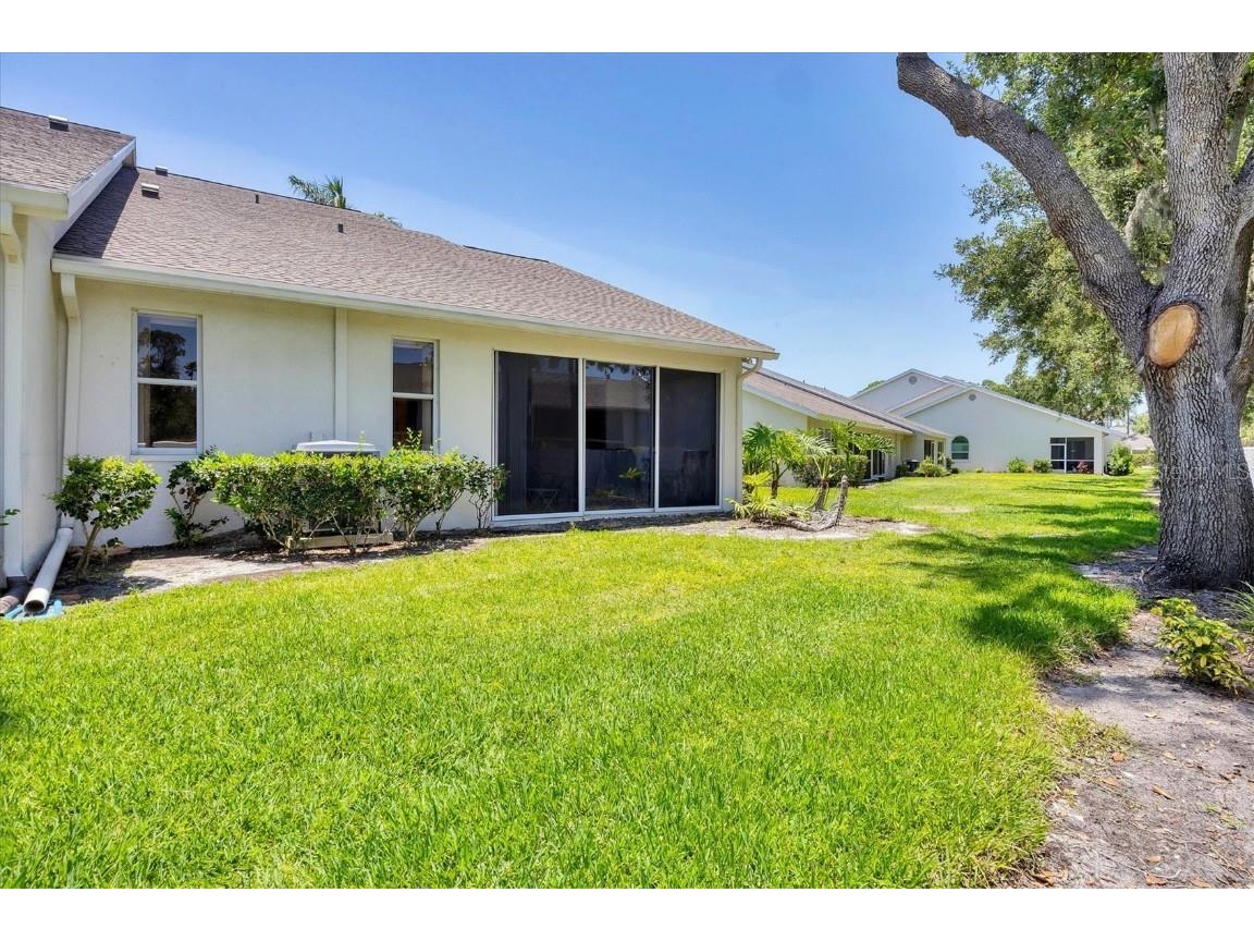 6222 Country Club Way Sarasota FL 34243 A4653102 image32