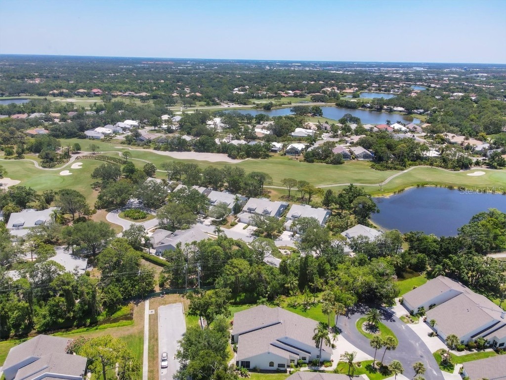 6222 Country Club Way Sarasota FL 34243 A4653102 image39