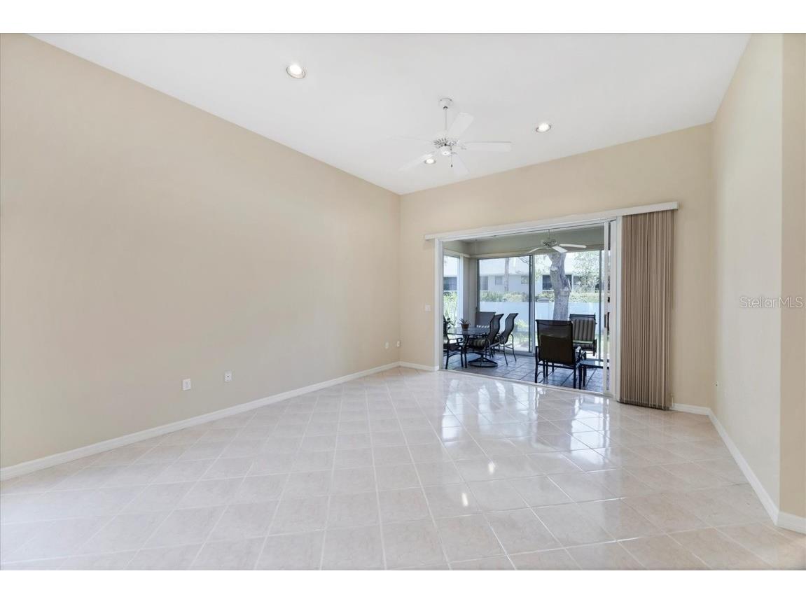 6222 Country Club Way Sarasota FL 34243 A4653102 image6