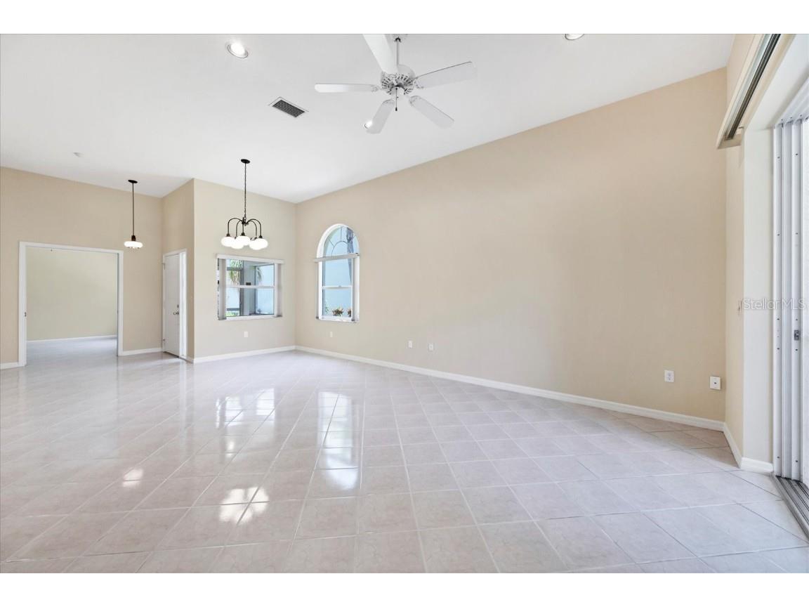 6222 Country Club Way Sarasota FL 34243 A4653102 image8